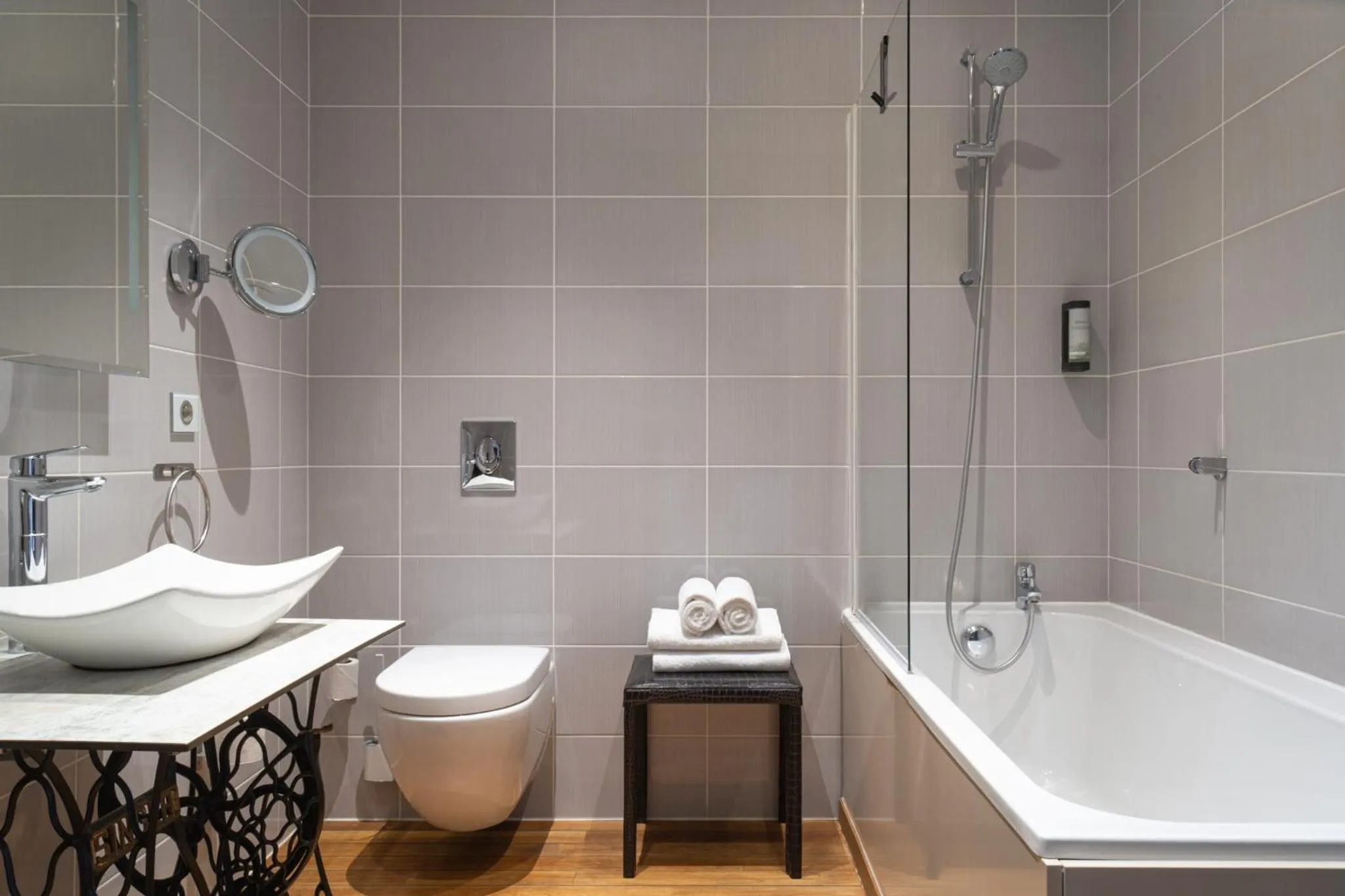 Bathroom in Hotel Ô Château