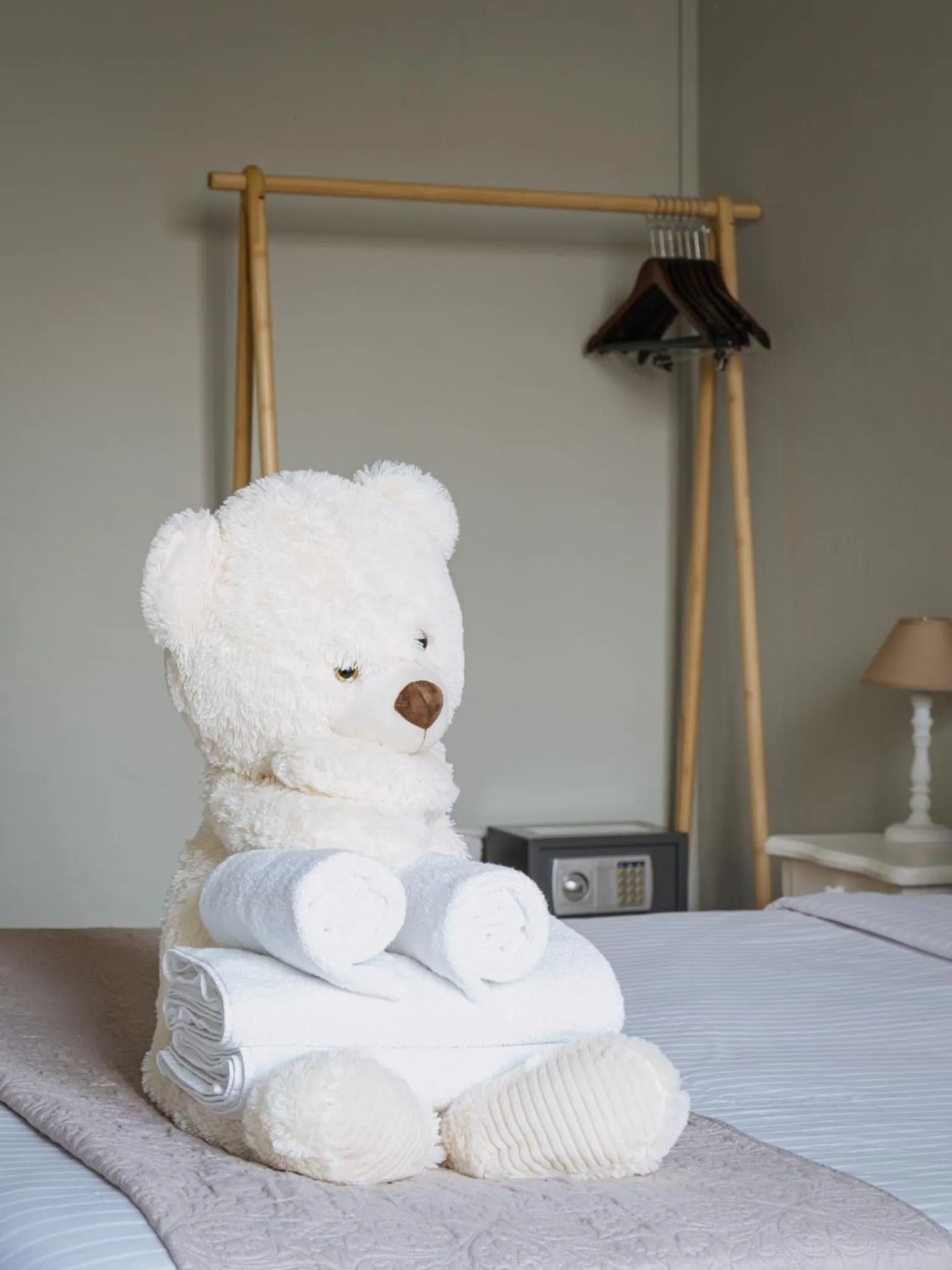 Bed in Hotel Ô Château