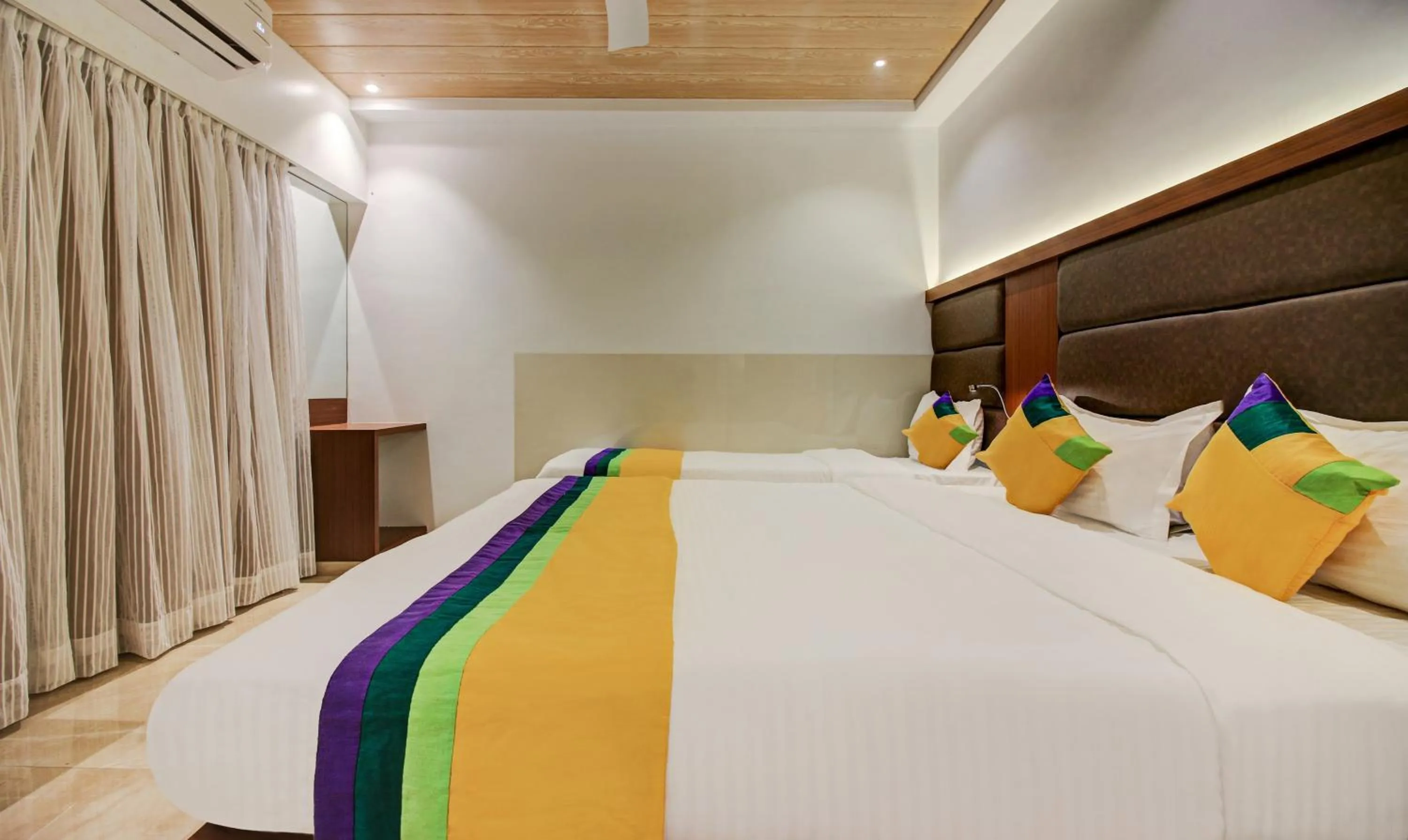 Bed in Hotel Aarush Inn