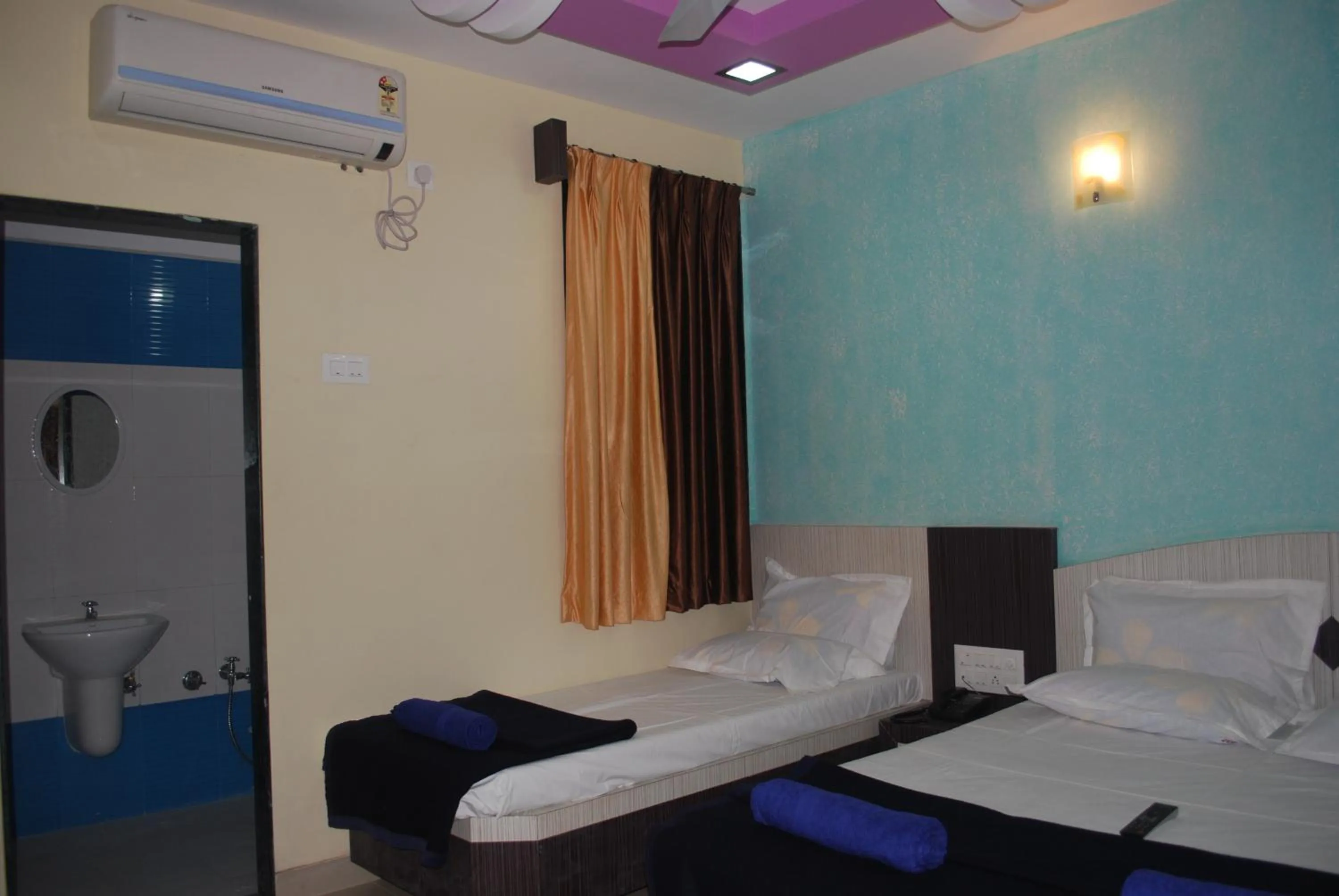 Bedroom in Hotel Disha Palace