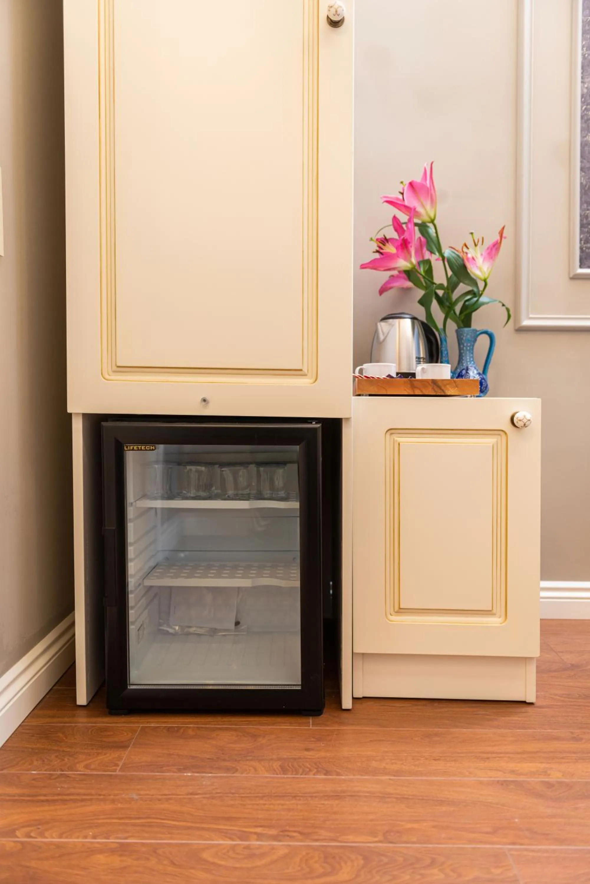 Coffee/tea facilities in Begonville Mansion Oldcity