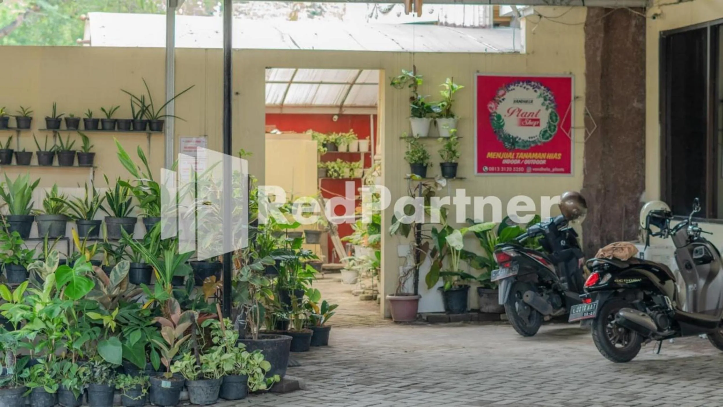 Vandhela Homestay Syariah Mitra RedDoorz