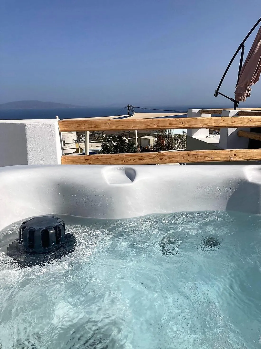 Hot Tub in Aetheria Villas