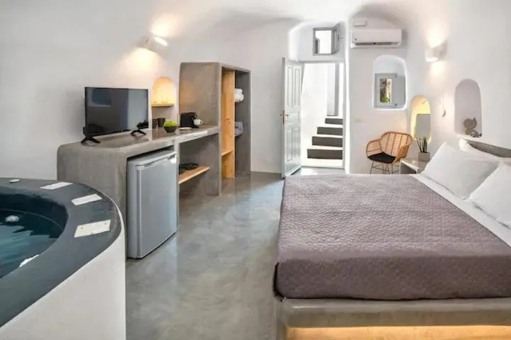 Bedroom, Bed in Aetheria Villas