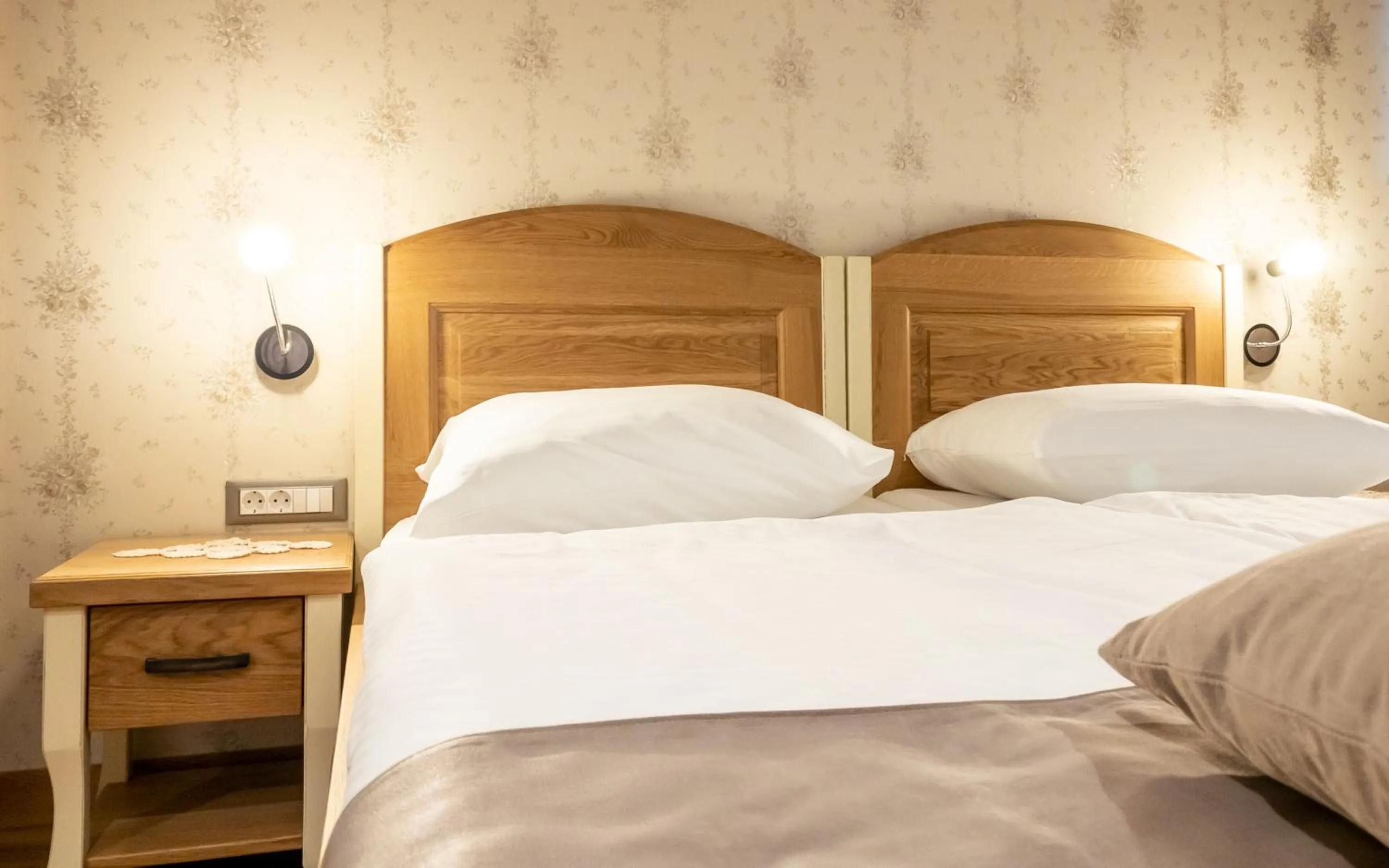 King Room with Balcony in Guest House Pri Cesarju