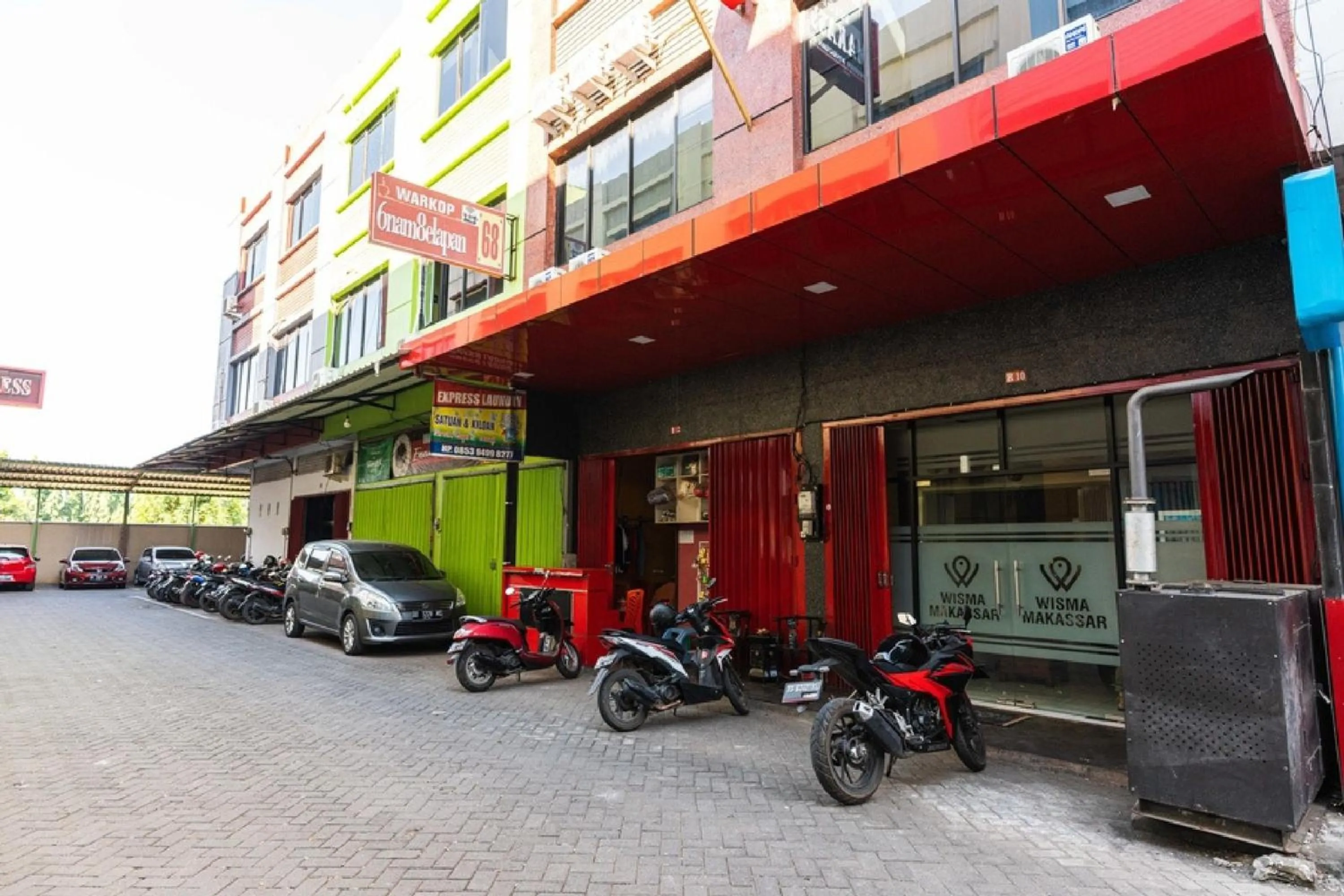 Property building in RedDoorz @ Hertasning Area 2