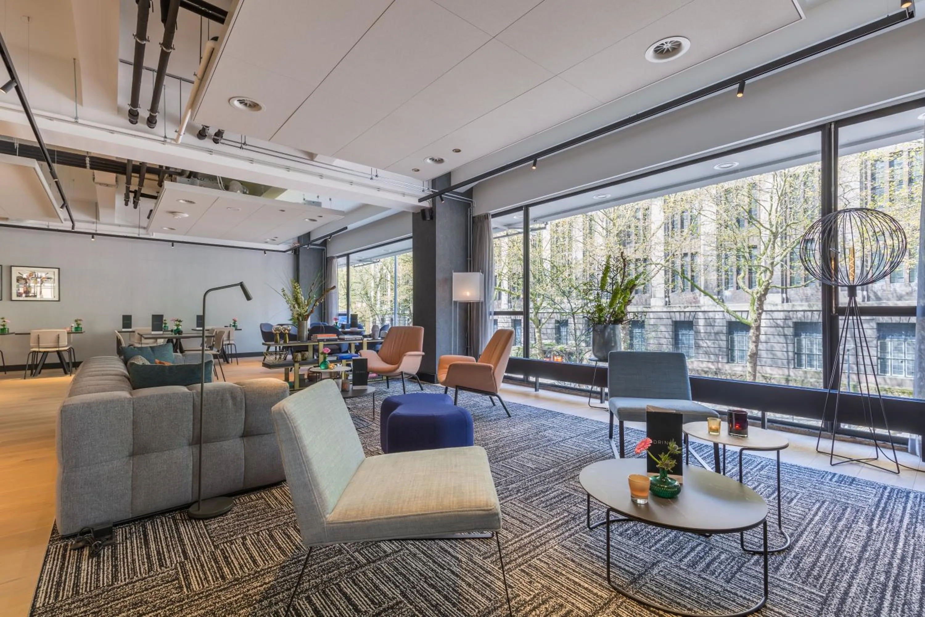 Lounge or bar in Postillion Hotel WTC Rotterdam