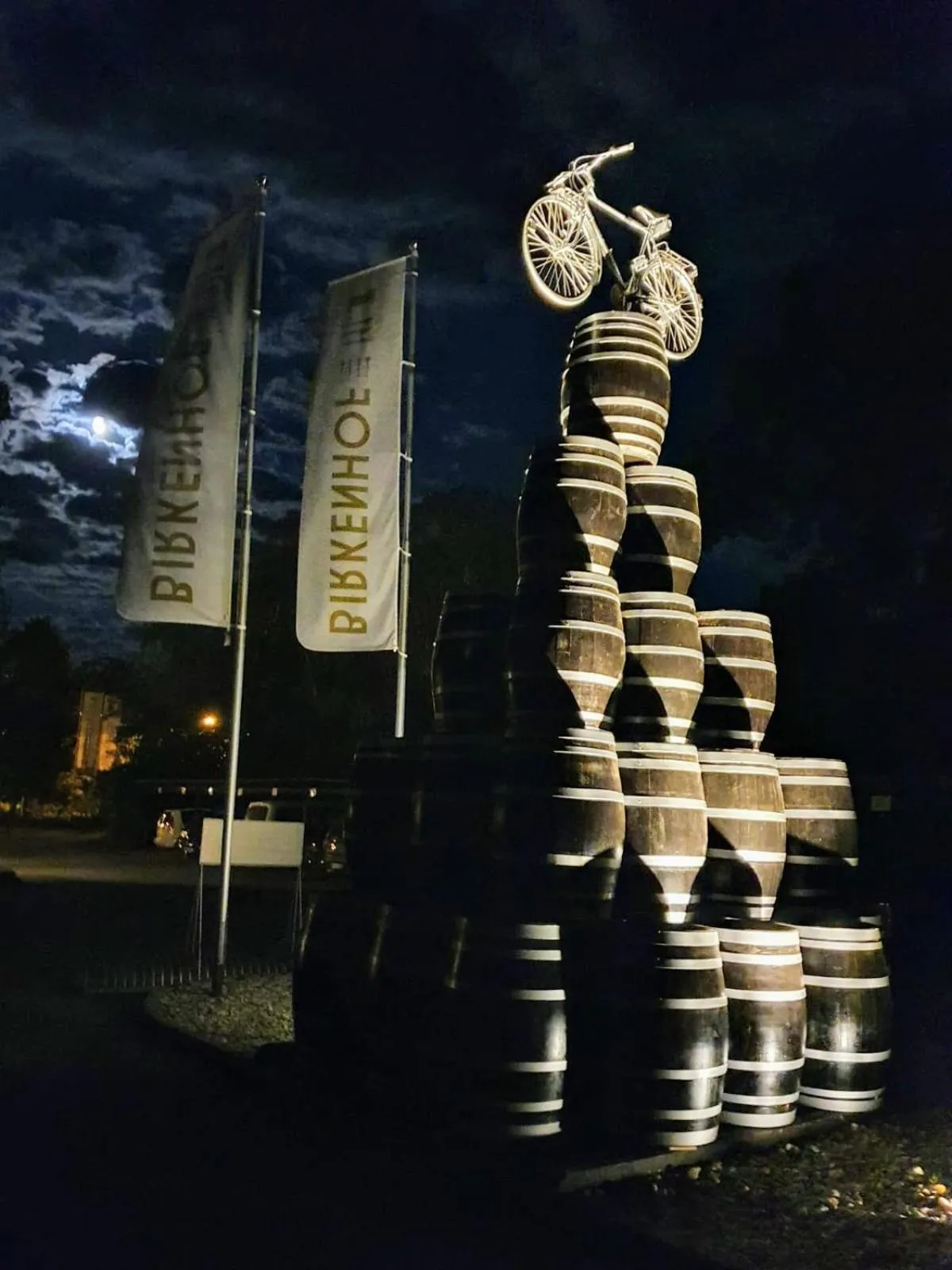 Parking in BIRKENHOF - Tag und Nacht perfekt verbracht!