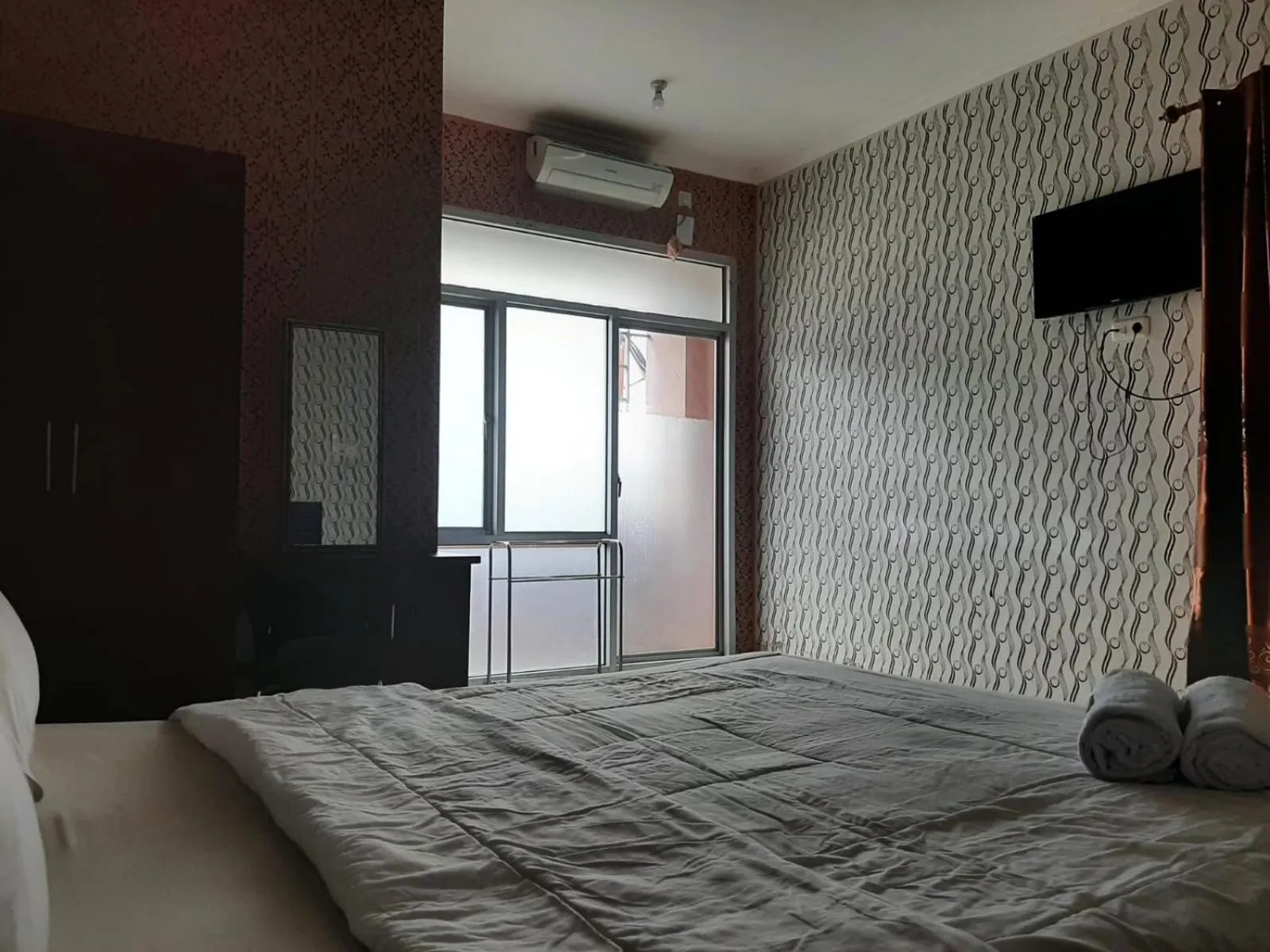 RedDoorz Syariah at Jalan Pramuka