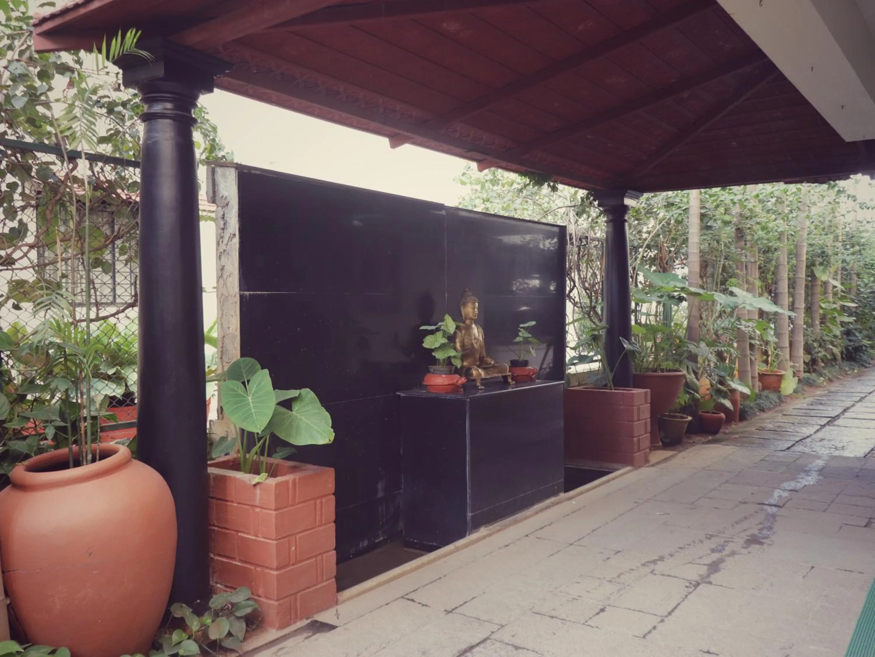 Facade/entrance in The Green Path Eco Hotel