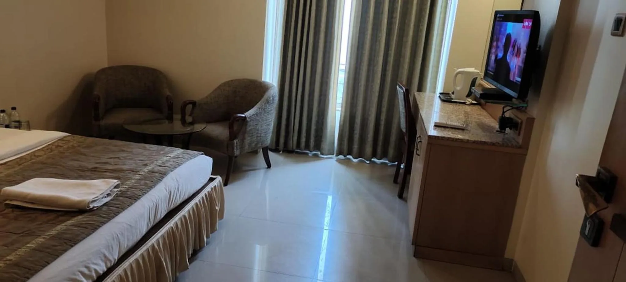 Bed in The Deccan Royaale, Shivaji Nagar