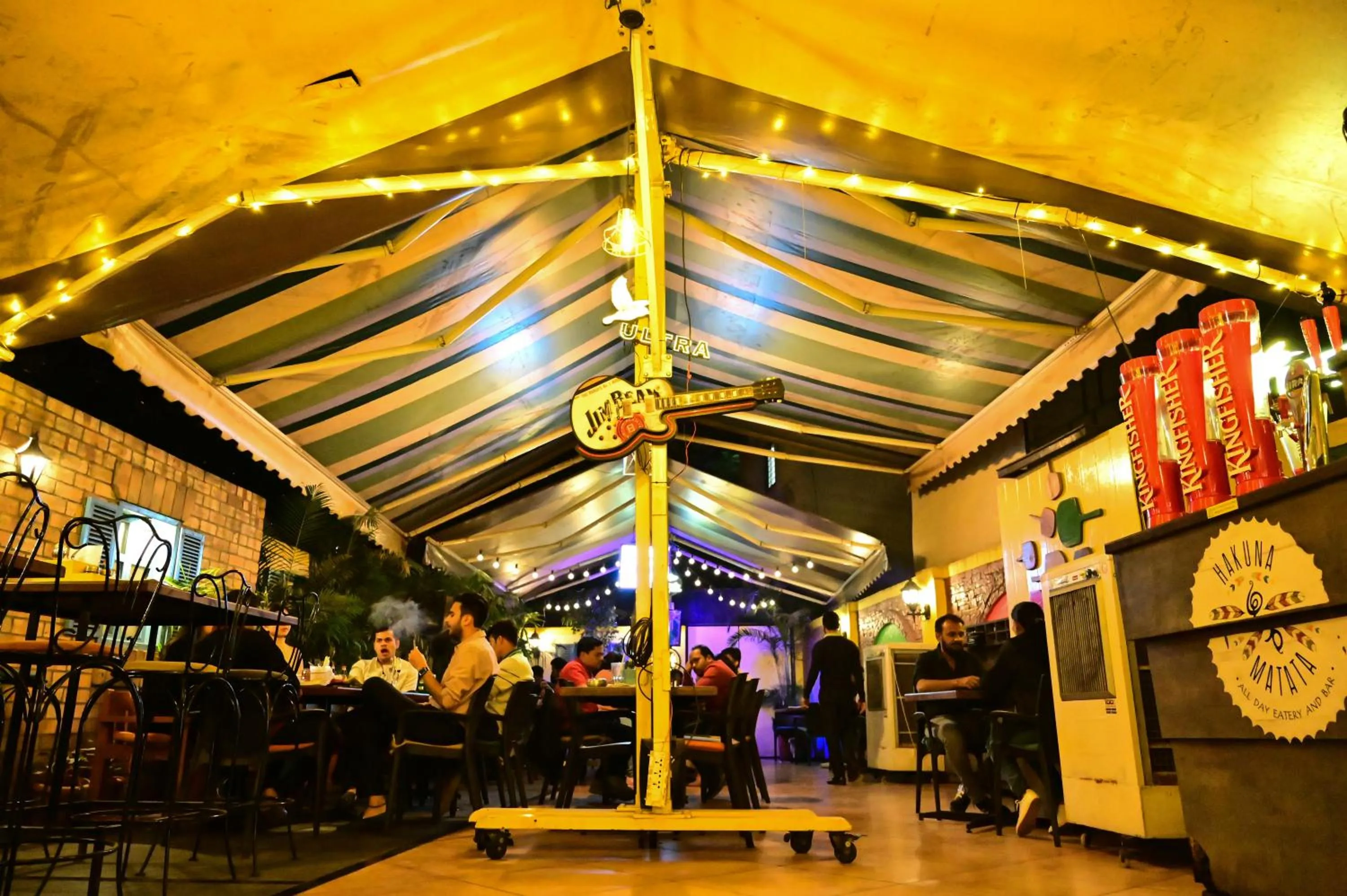 Restaurant/places to eat in The Deccan Royaale, Shivaji Nagar