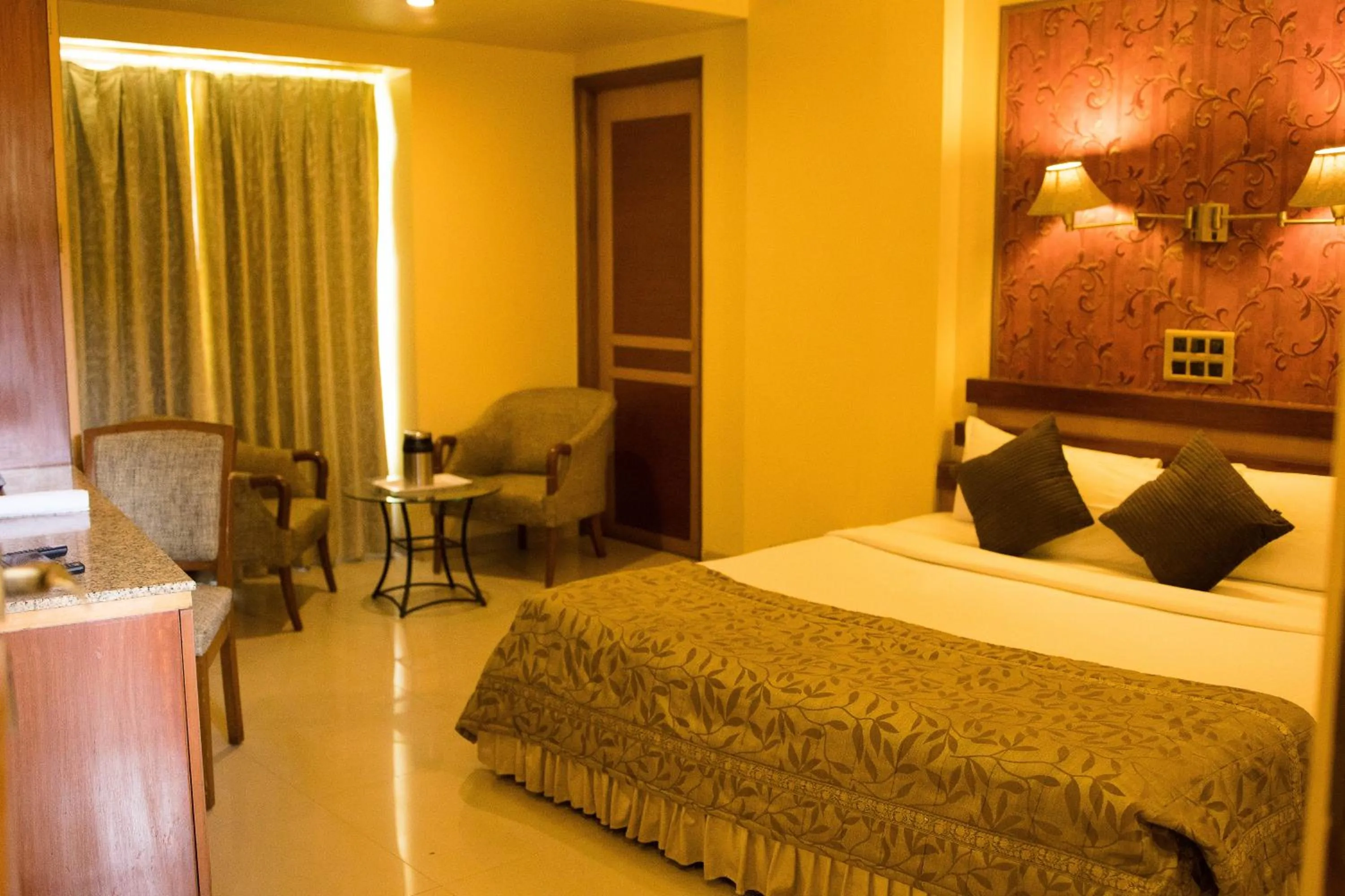 Bed in The Deccan Royaale, Shivaji Nagar