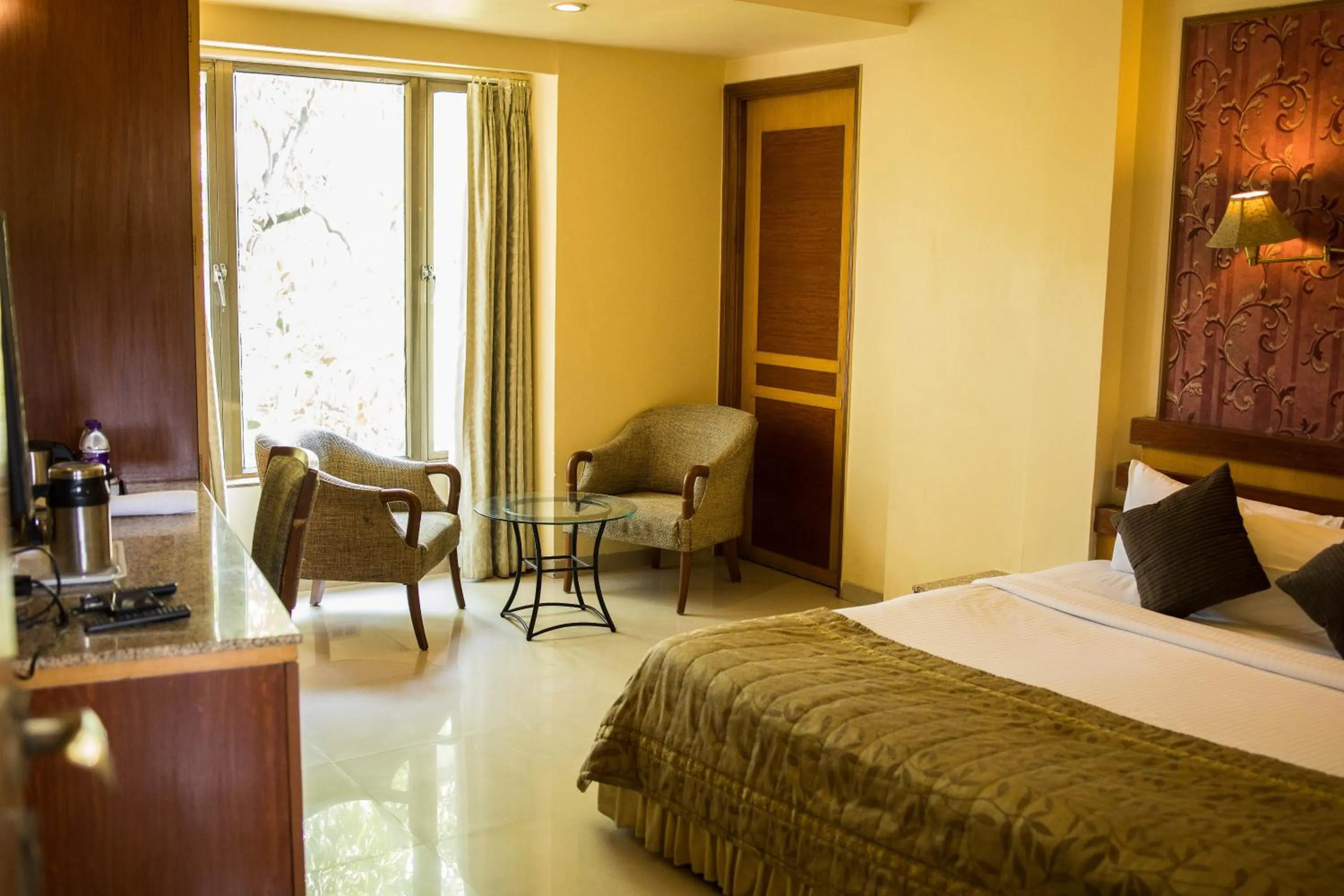 Bed in The Deccan Royaale, Shivaji Nagar