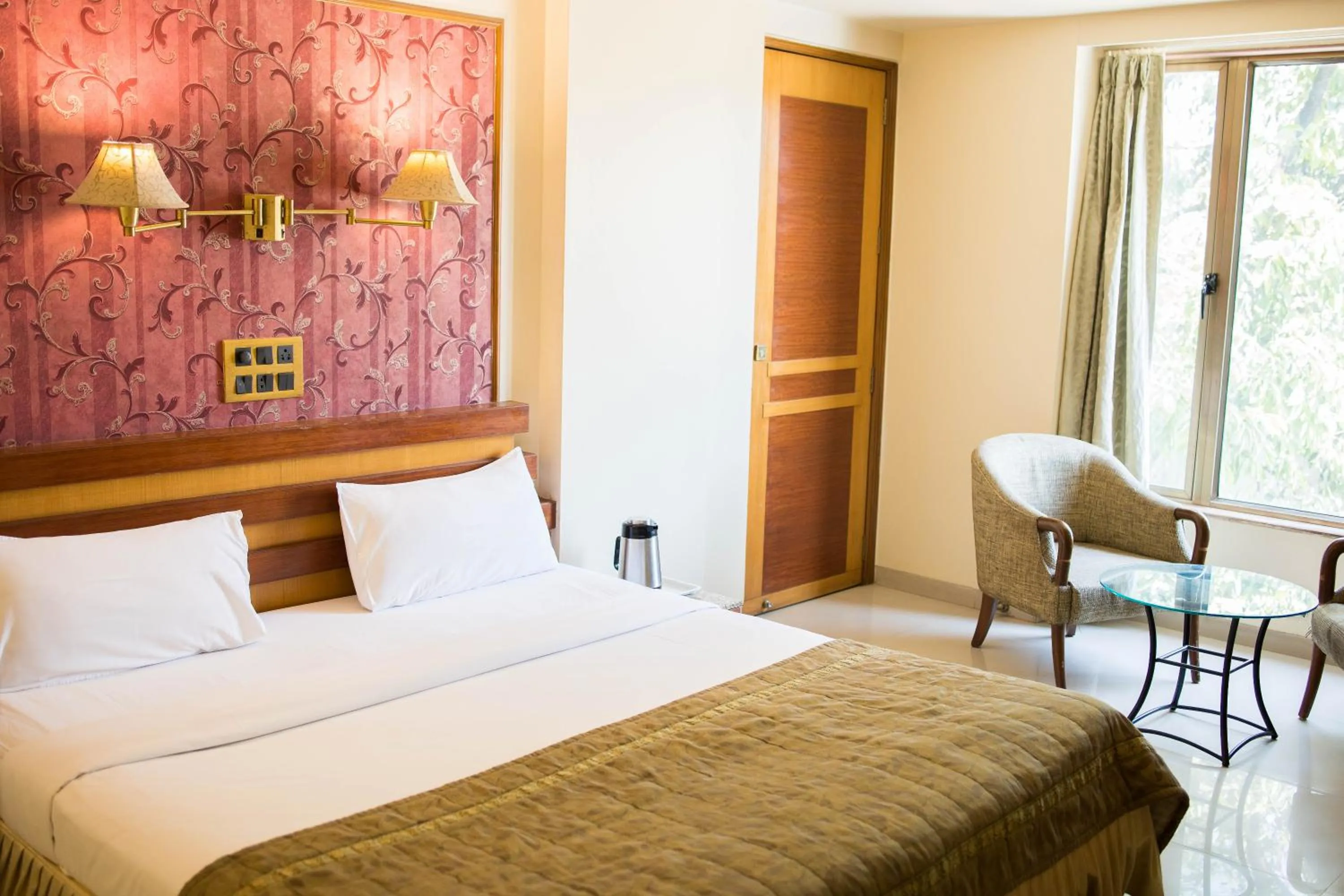 Bed in The Deccan Royaale, Shivaji Nagar