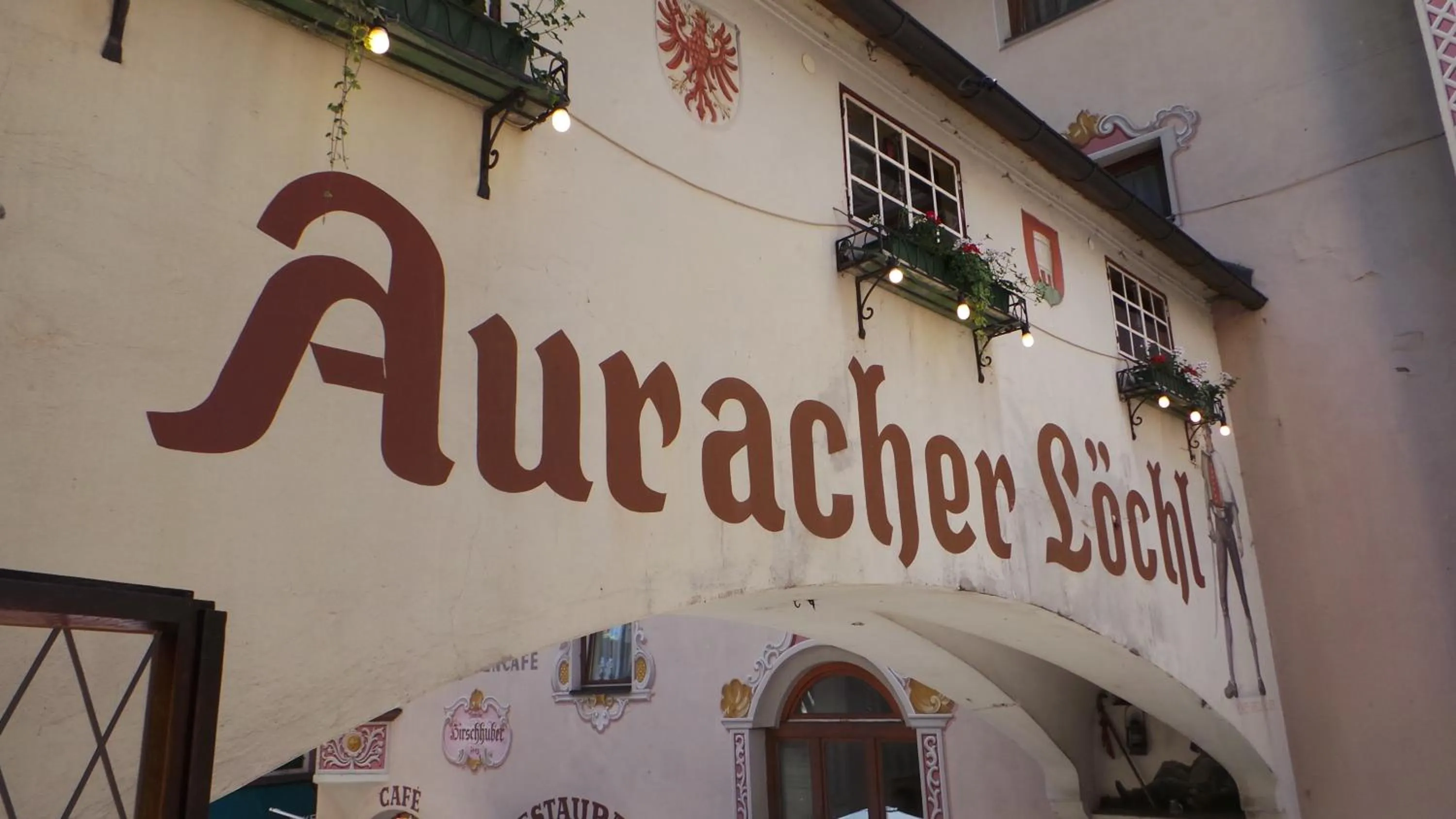 Facade/entrance in Boutique Hotel im Auracher Löchl