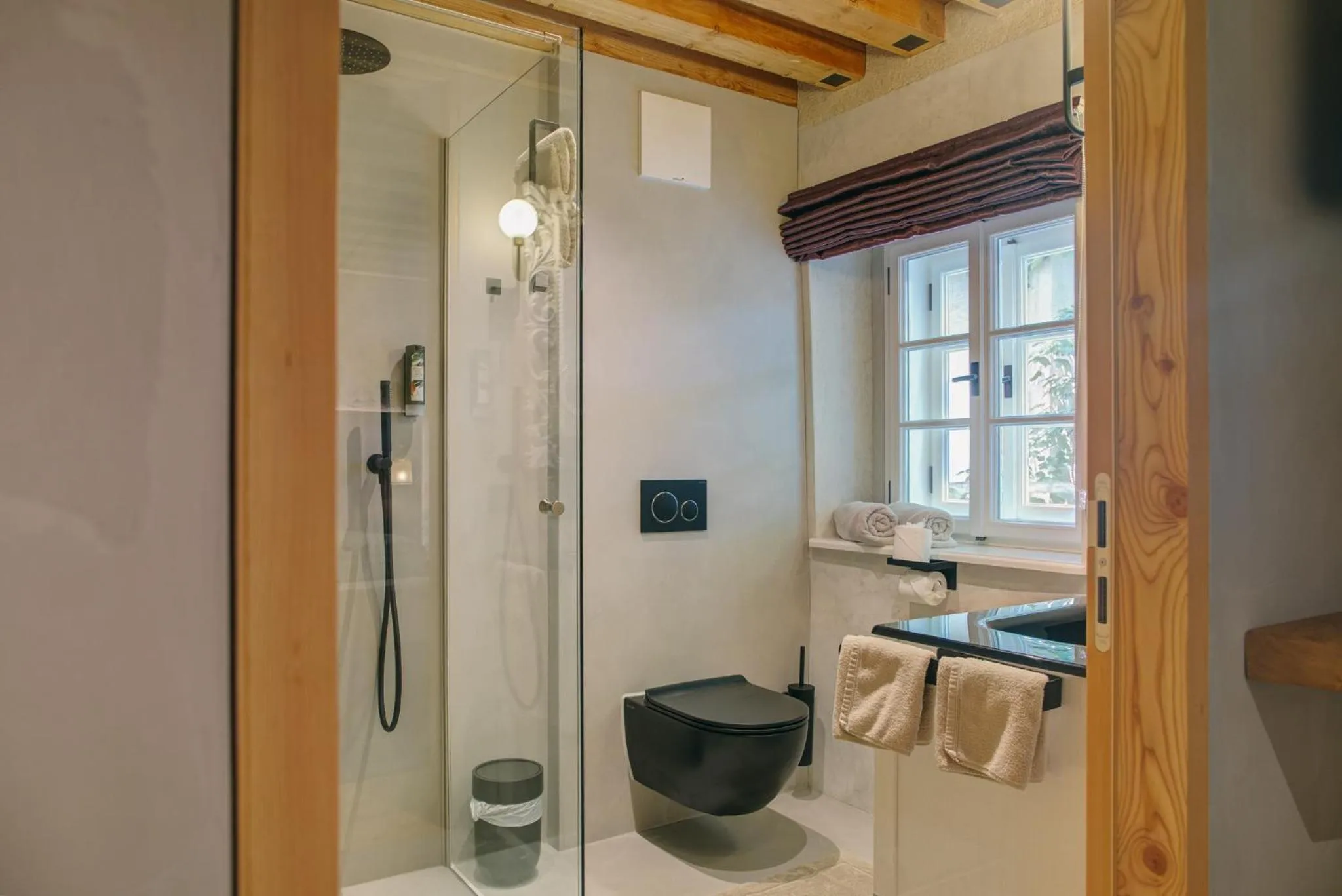 Bathroom in Boutique Hotel im Auracher Löchl