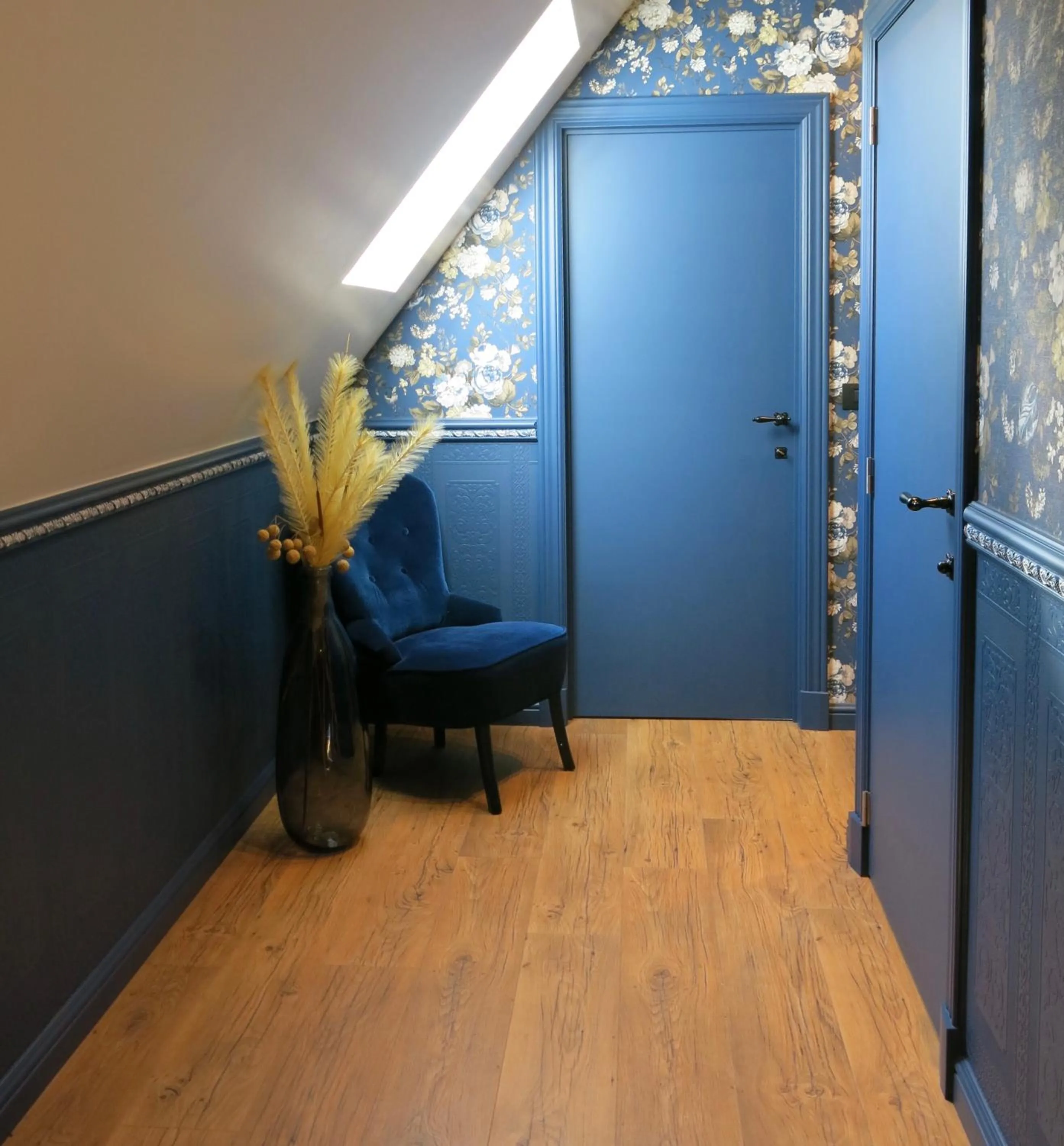 Seating area in Hoeve Chartreuse