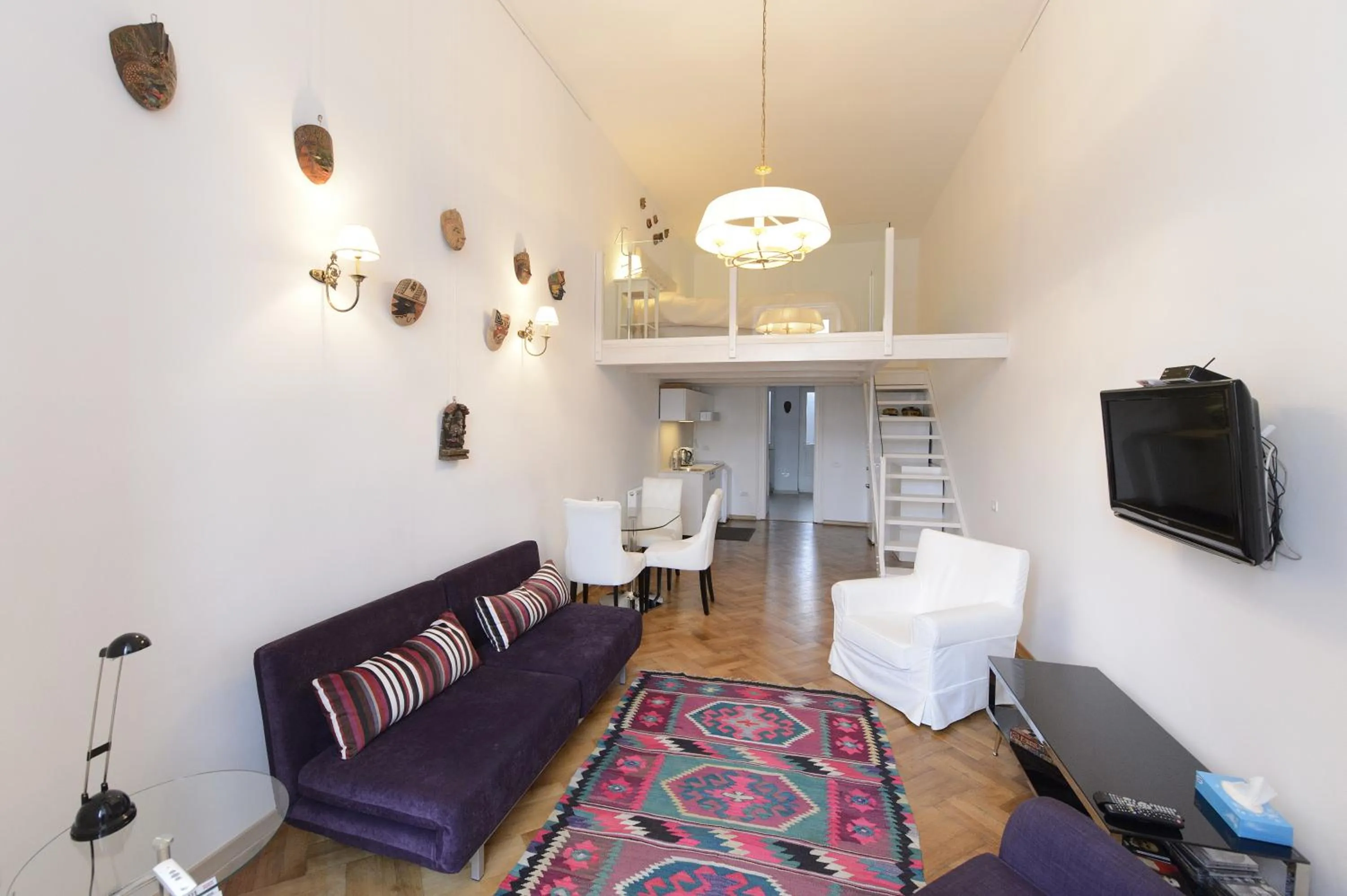 TV and multimedia in Casa Mandl