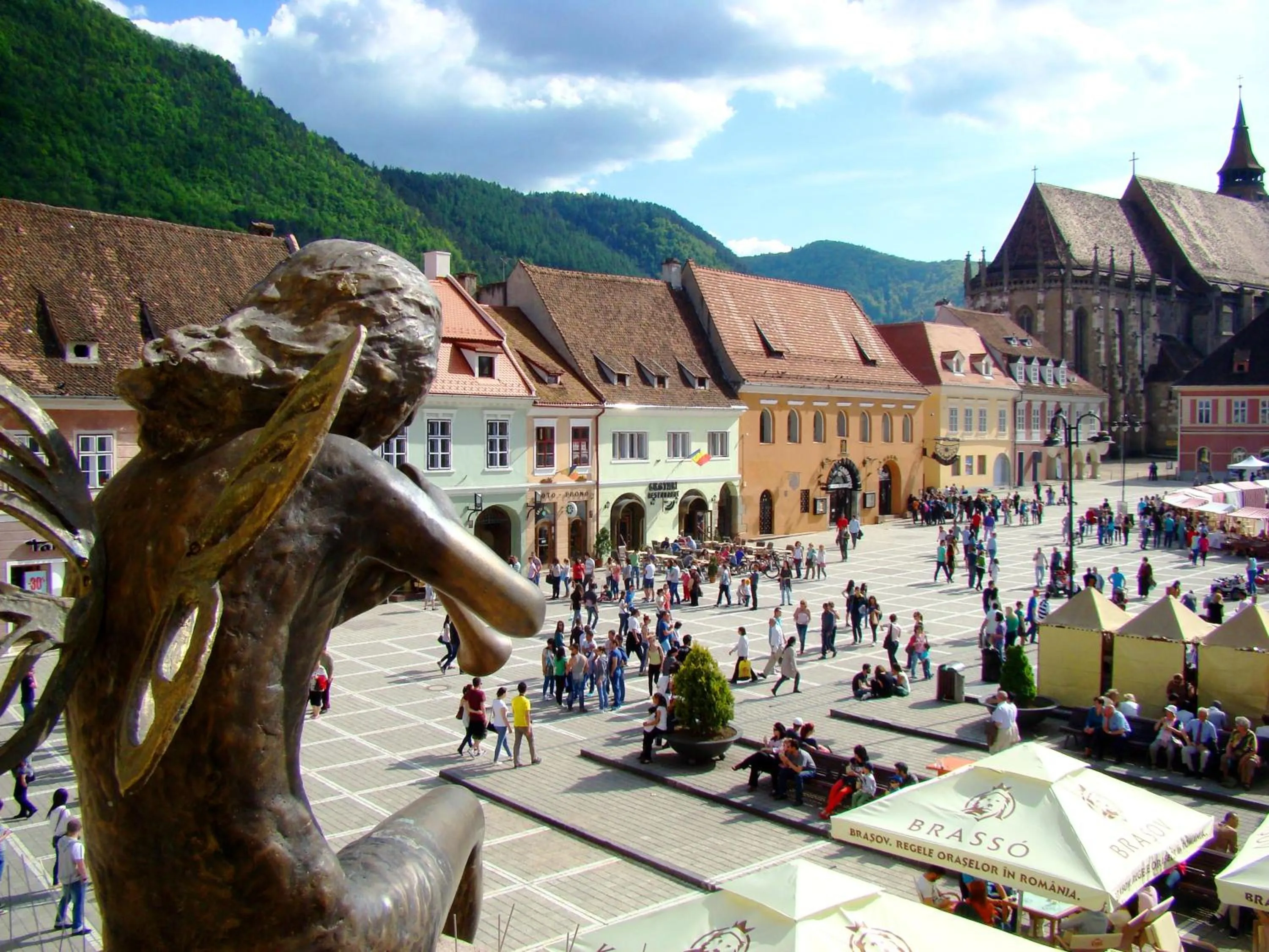 Nearby landmark in Casa Mandl