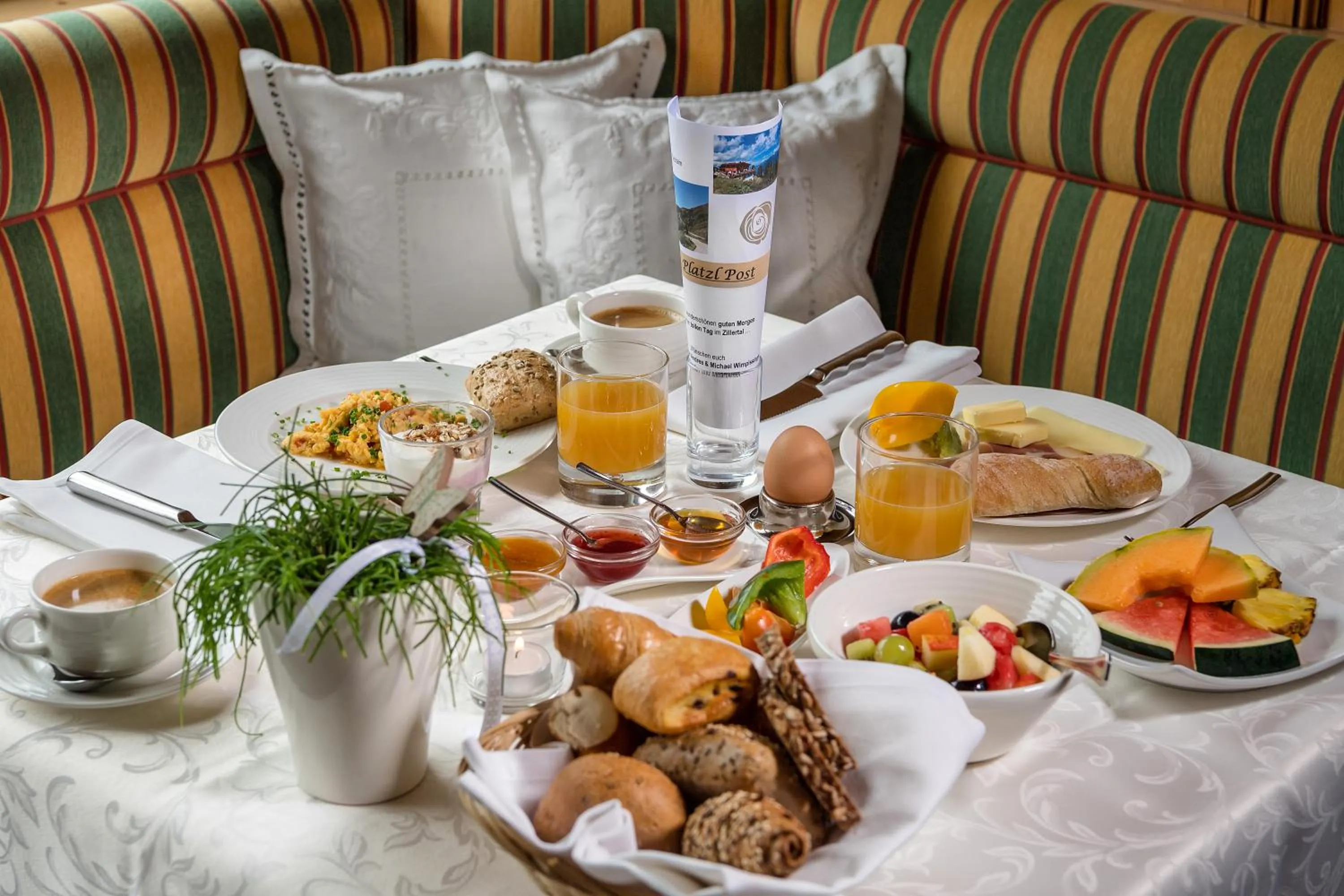 Buffet breakfast in Platzlhof - Mein Hotel im Zillertal