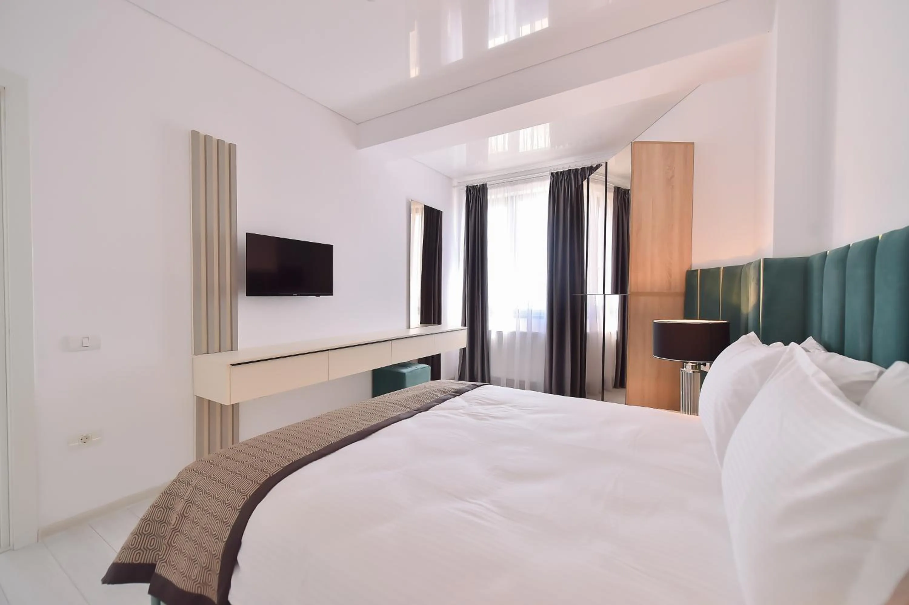 Bed in Hotel Building Stefan Resort I Sud