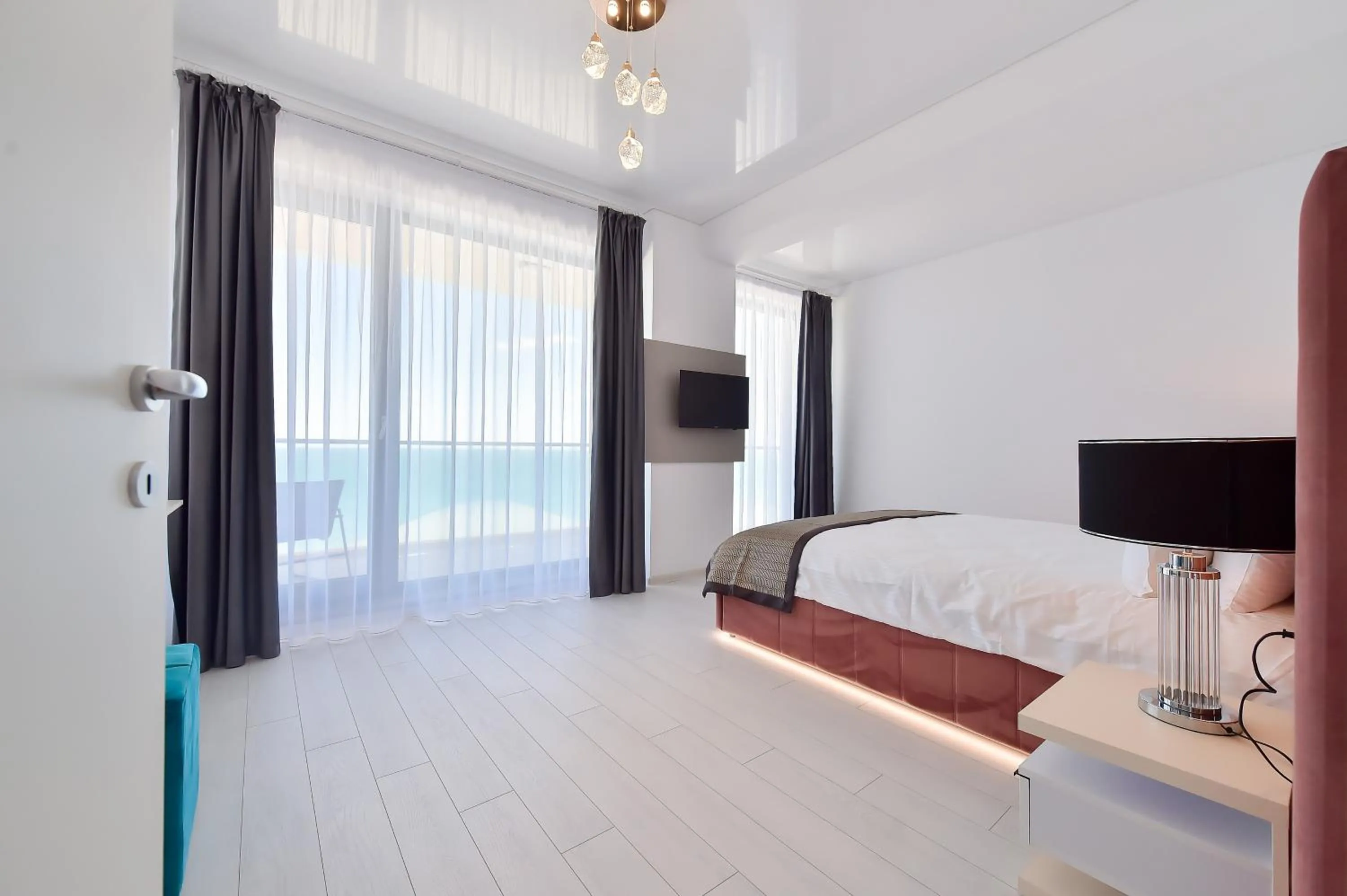 Bed in Hotel Building Stefan Resort I Sud