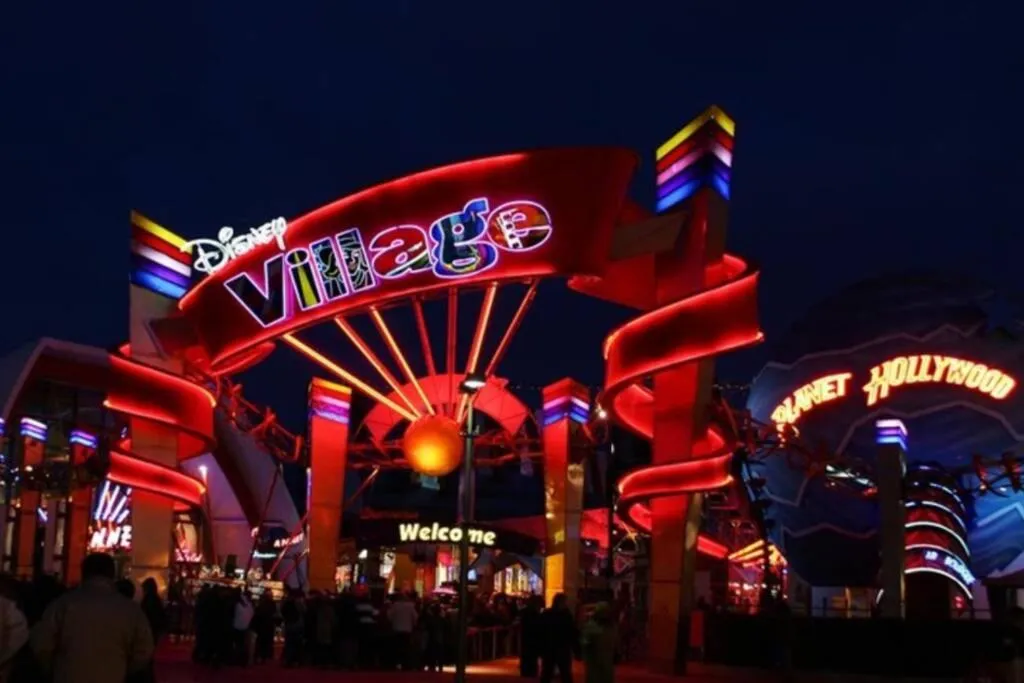 Nearby landmark in Arty Paris apartment Disneyland