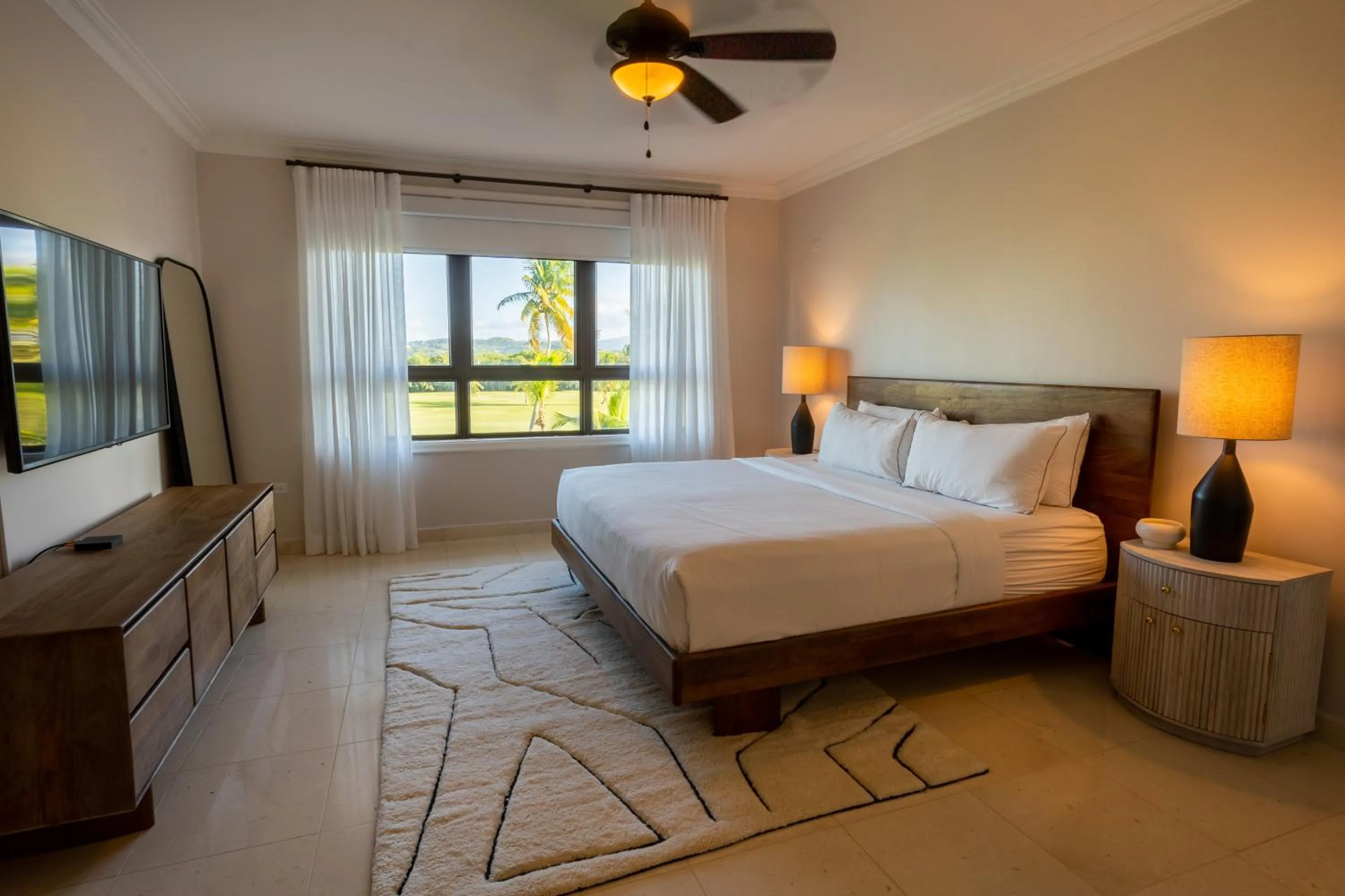 Bed in The Country Club Residences at Grand Reserve