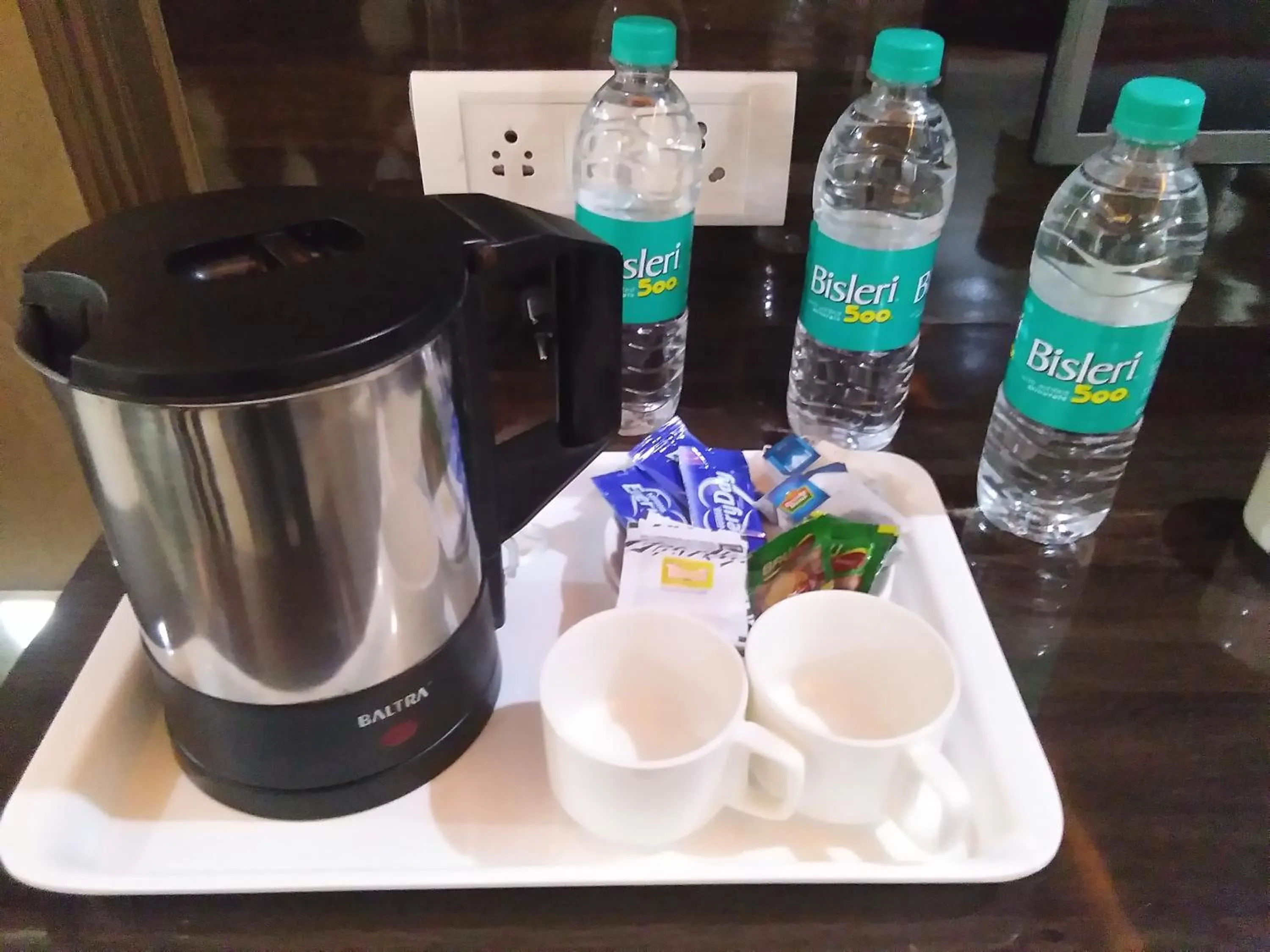 Coffee/tea facilities in Hotel Karan Vilas