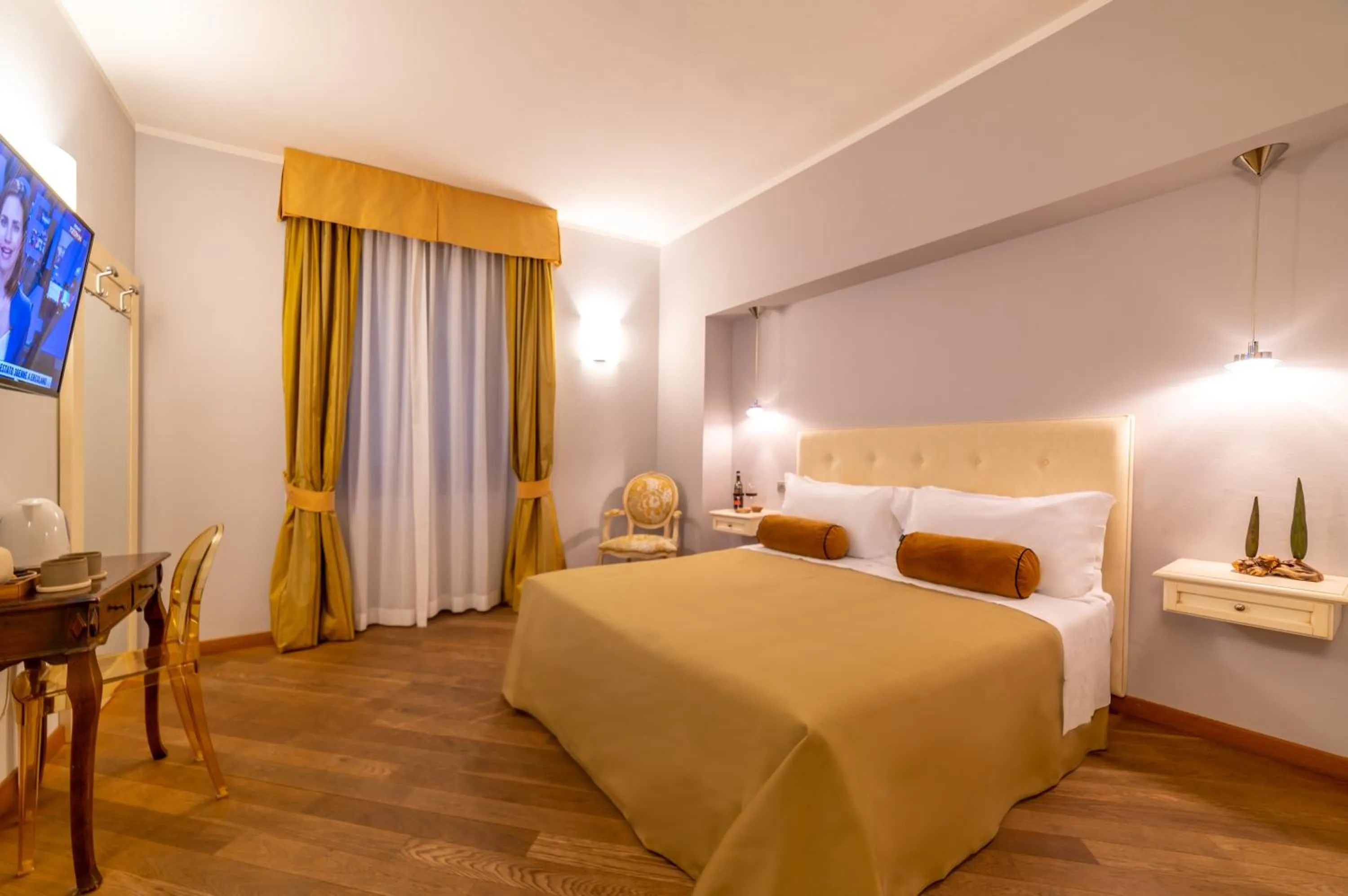 Bed in Albergo Falterona