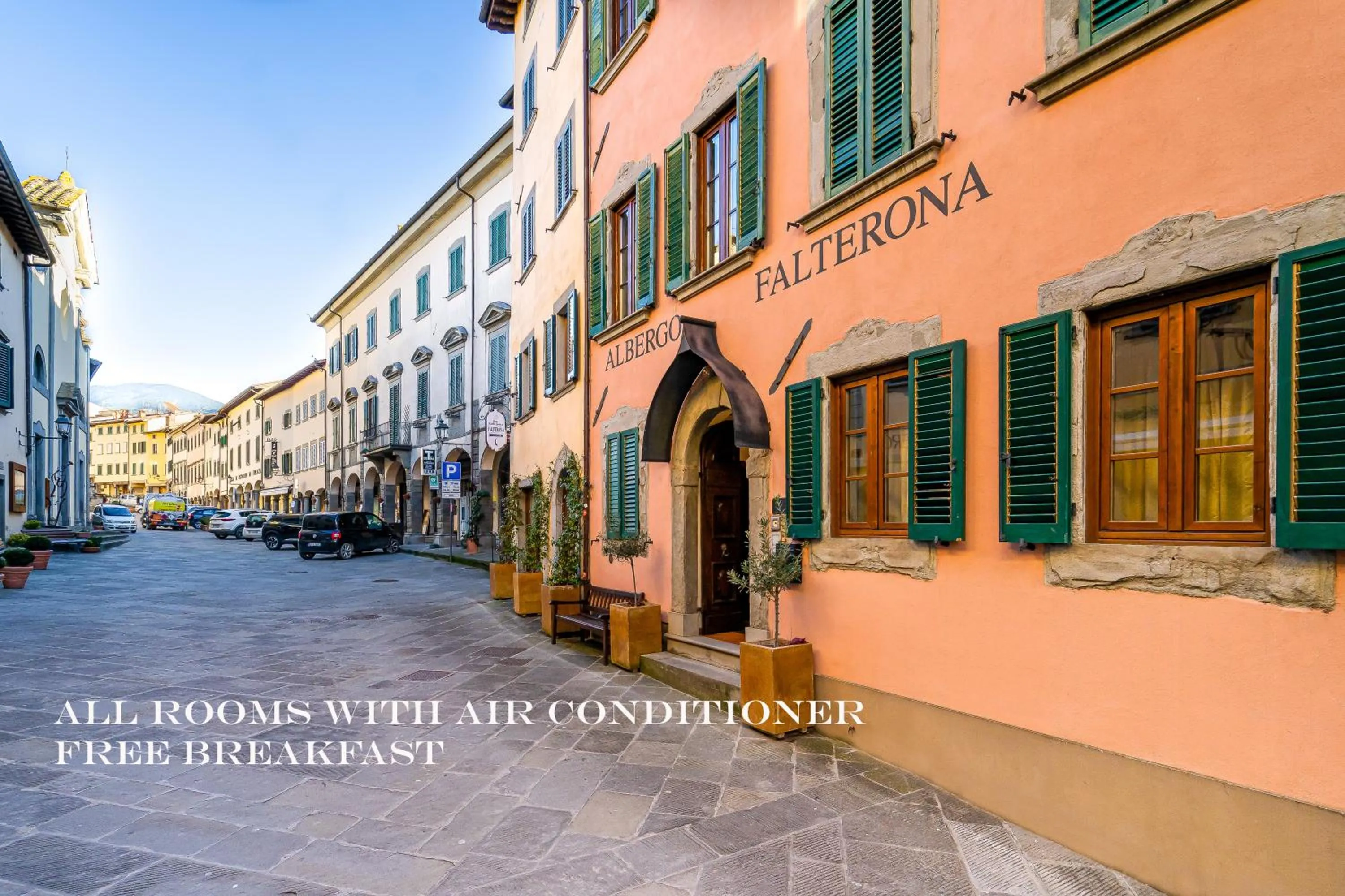 Facade/entrance in Albergo Falterona