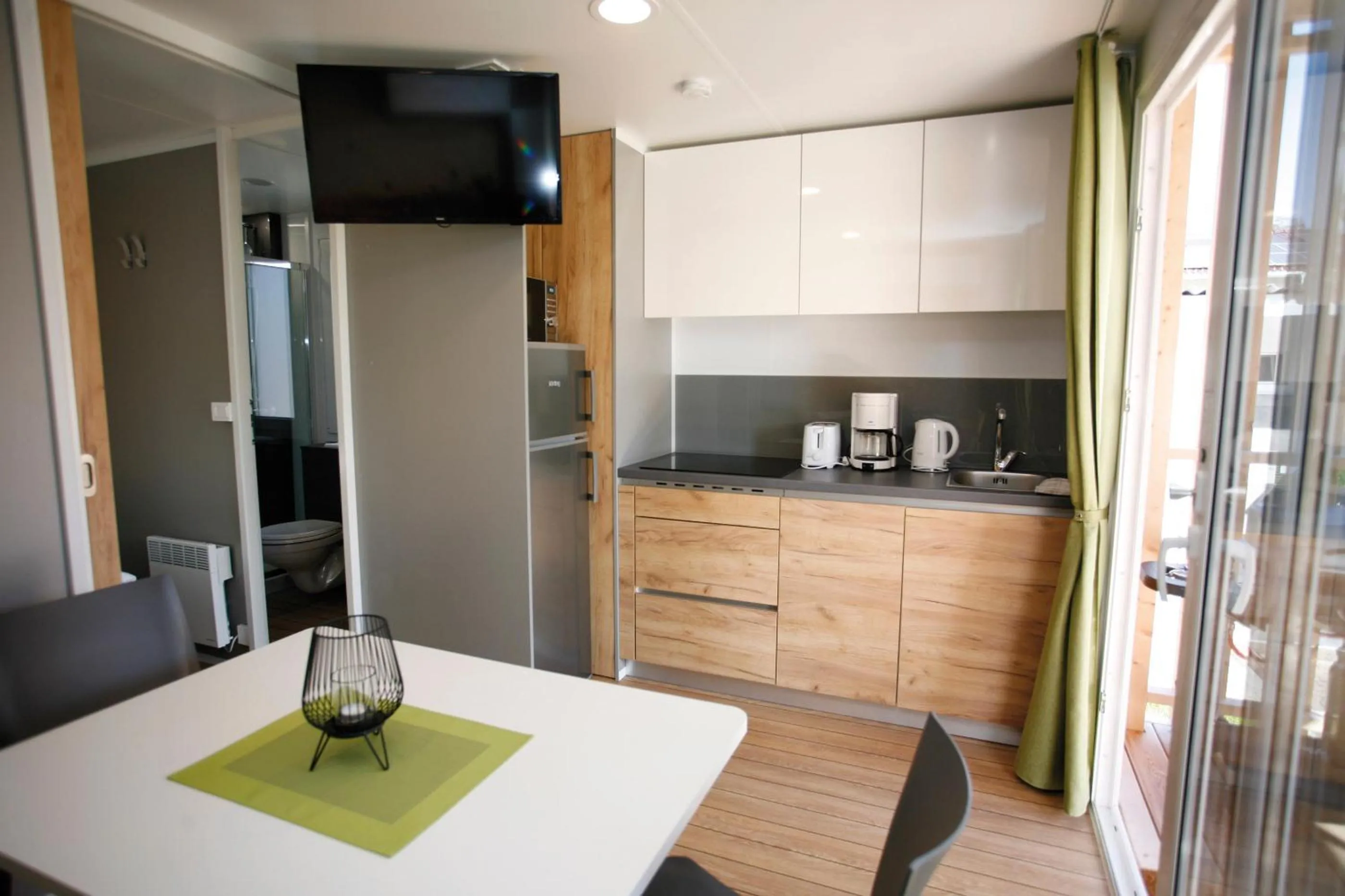 Kitchen or kitchenette in Seehotel Hoffmann