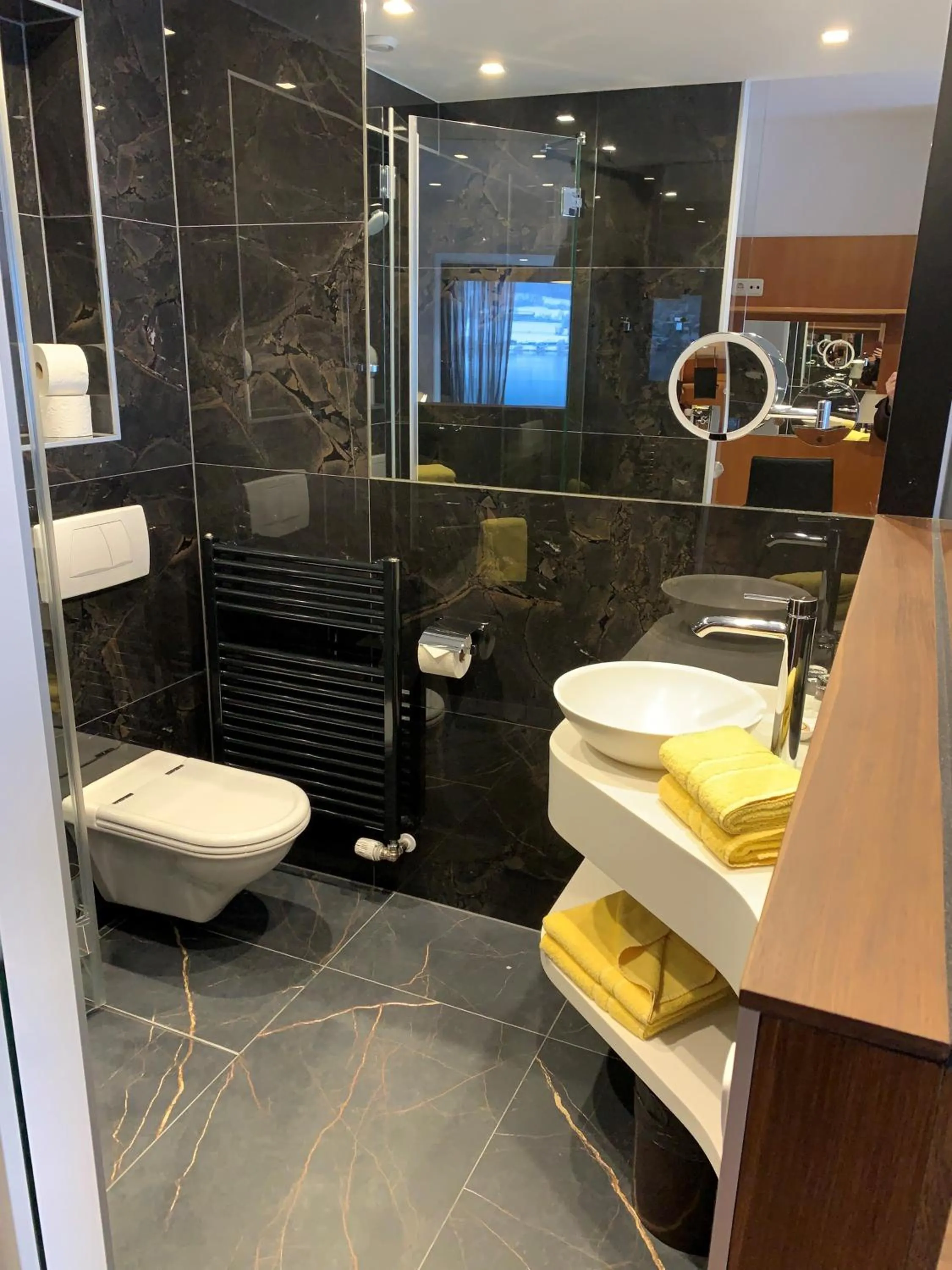 Bathroom in Seehotel Hoffmann