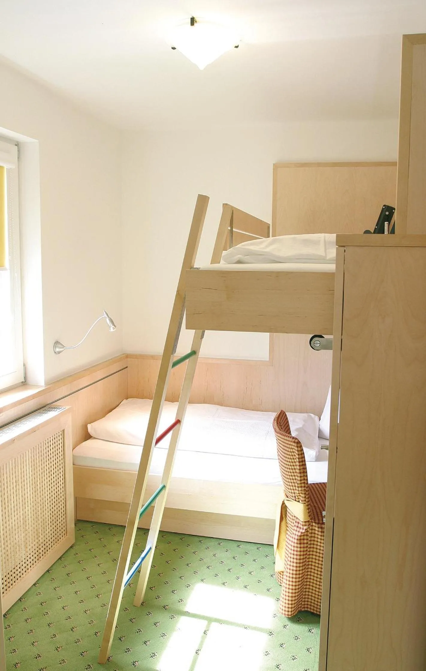 bunk bed, Bed in Seehotel Hoffmann