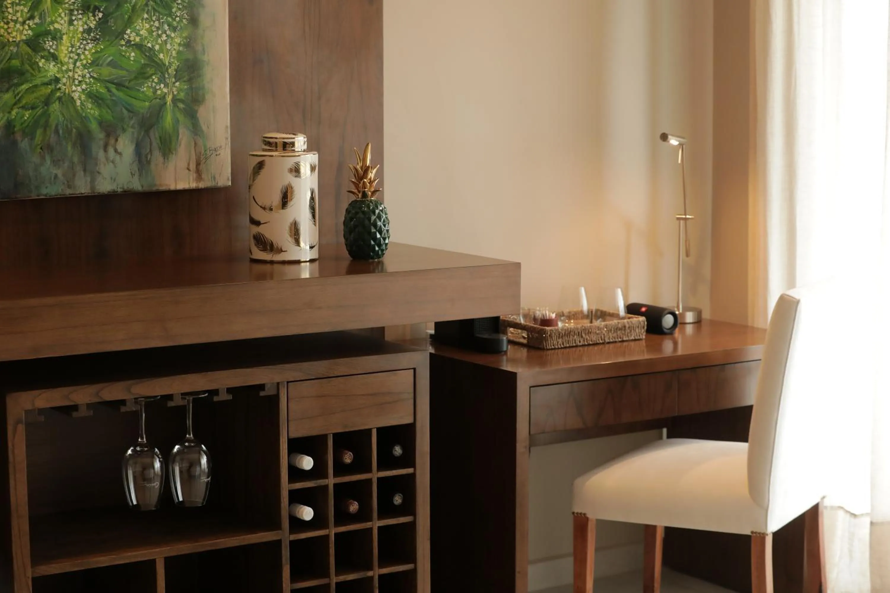 Coffee/tea facilities in Gaia Lodge