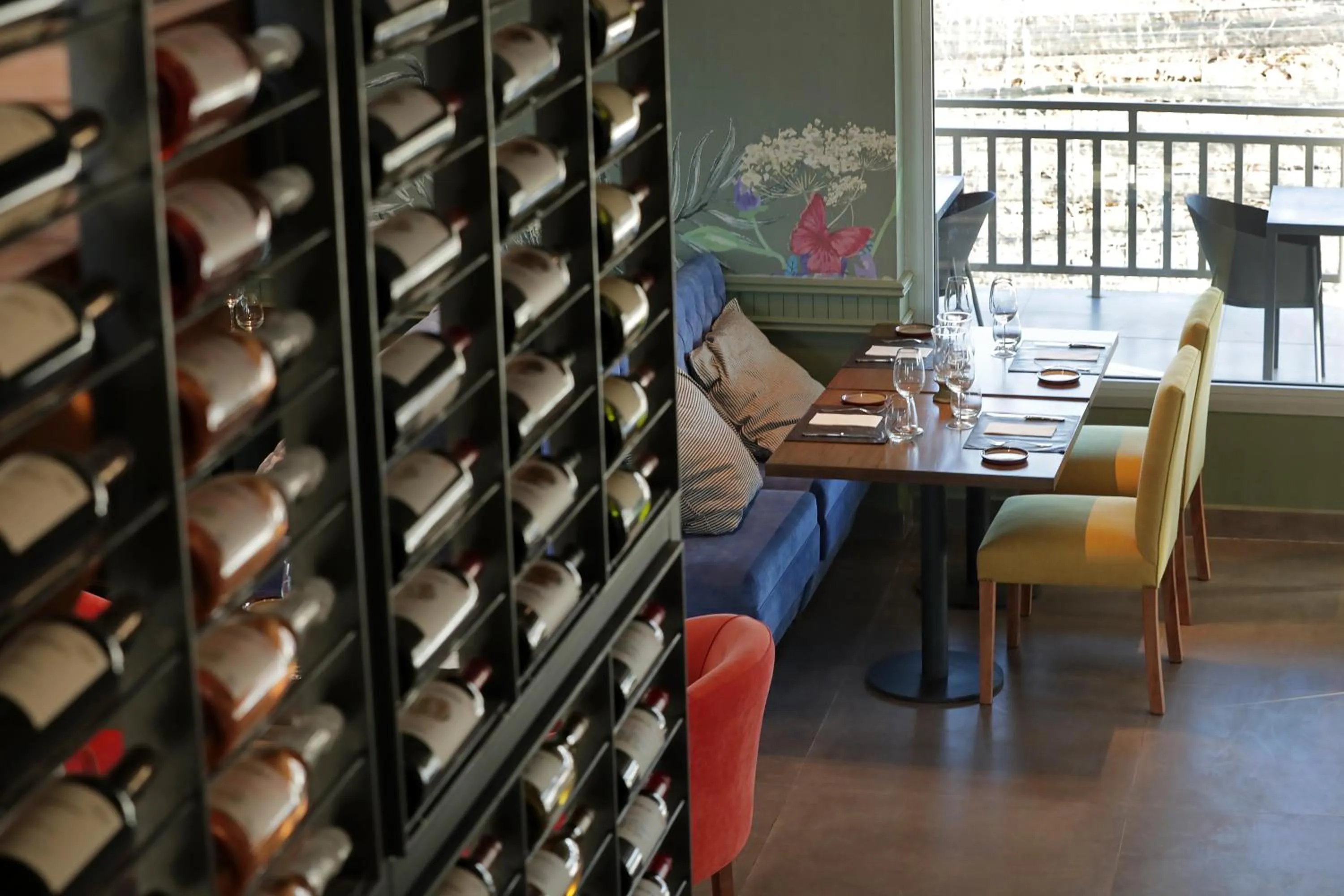 Restaurant/places to eat in Gaia Lodge