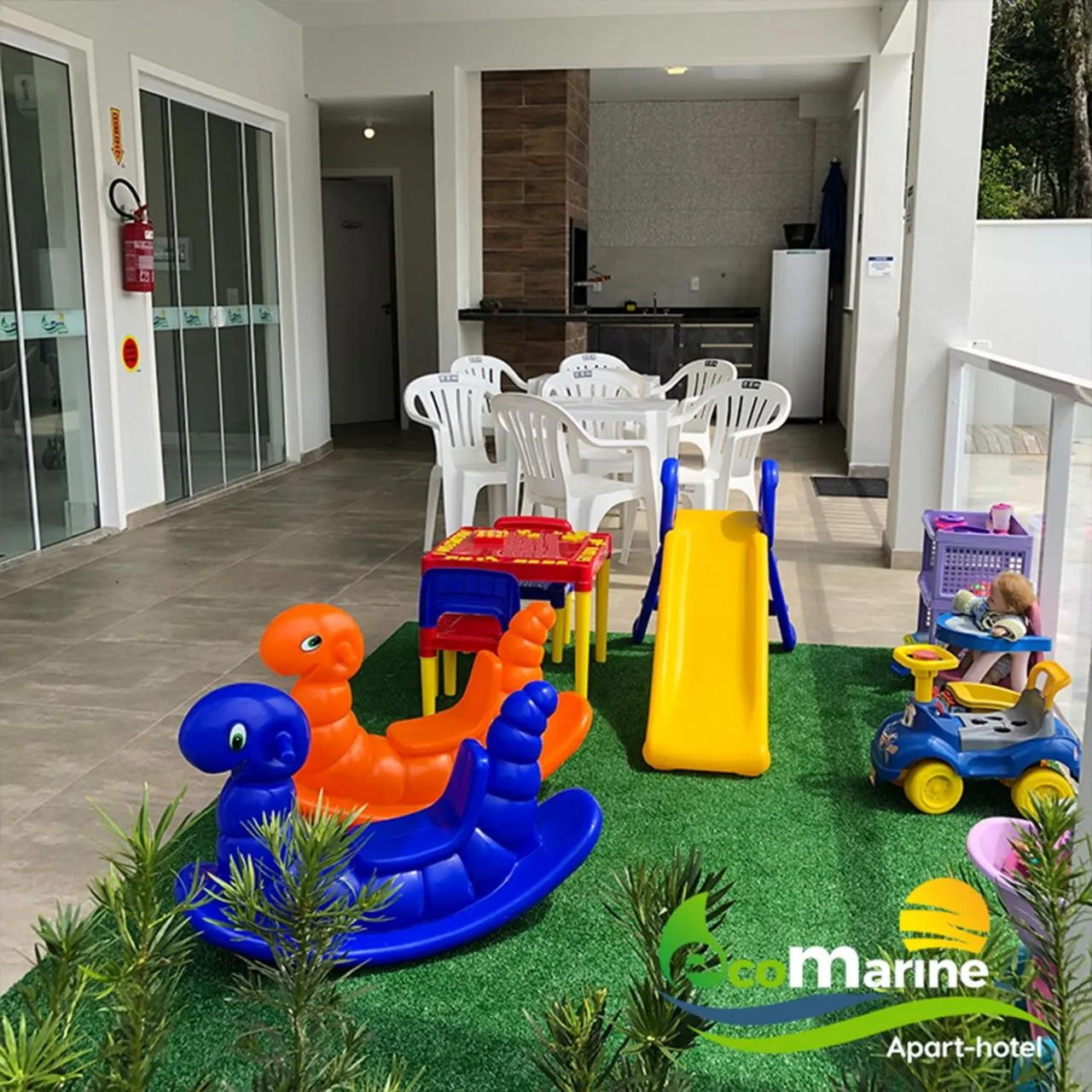 Children play ground in Ecomarine Apart-hotel 800 m Beto Carrero