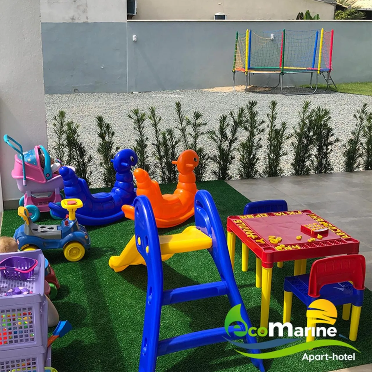 Children play ground in Ecomarine Apart-hotel 800 m Beto Carrero