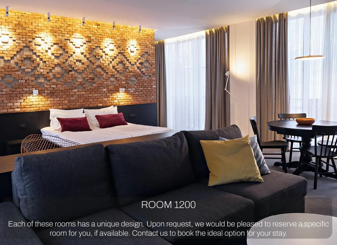 Photo of the whole room, Bed in Dilijani Tun Hotel & Restaurant