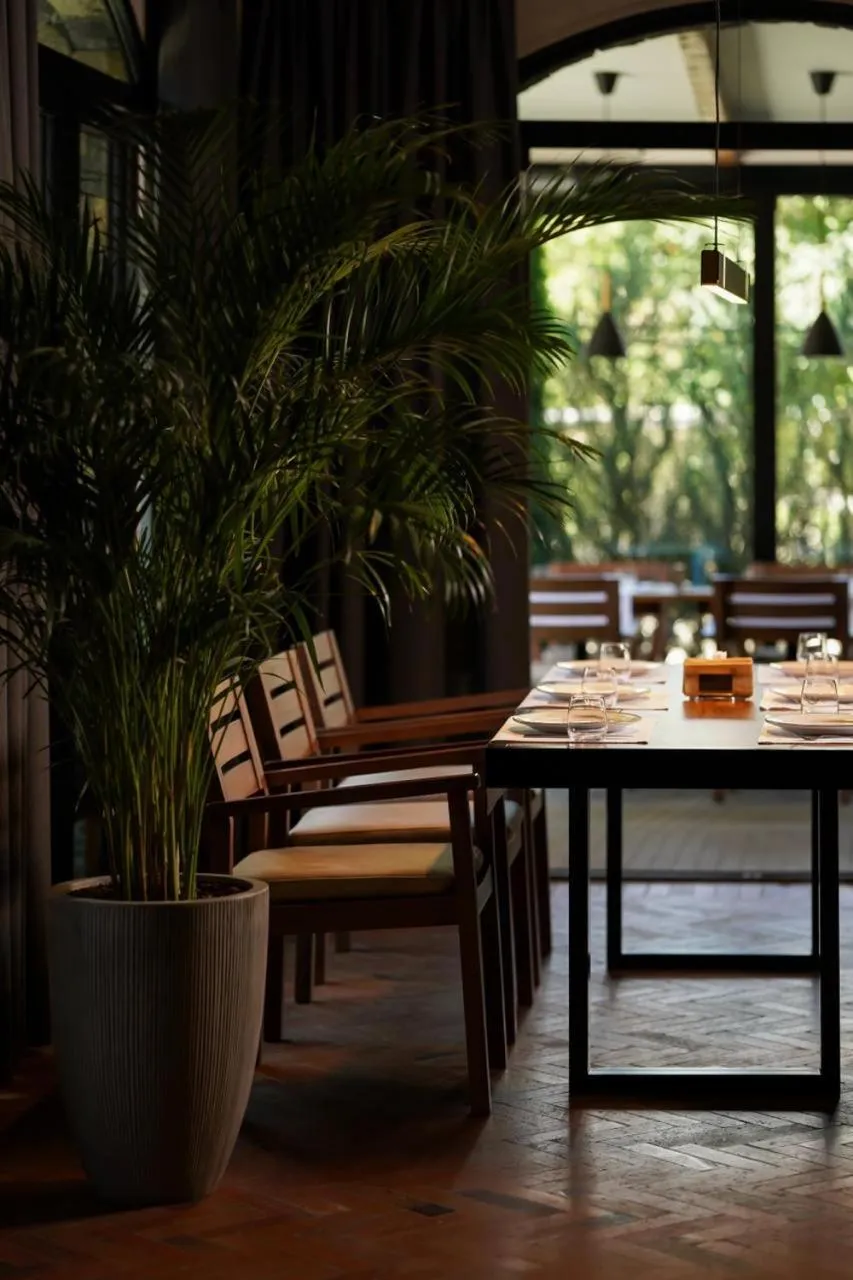 Restaurant/places to eat in Dilijani Tun Hotel & Restaurant