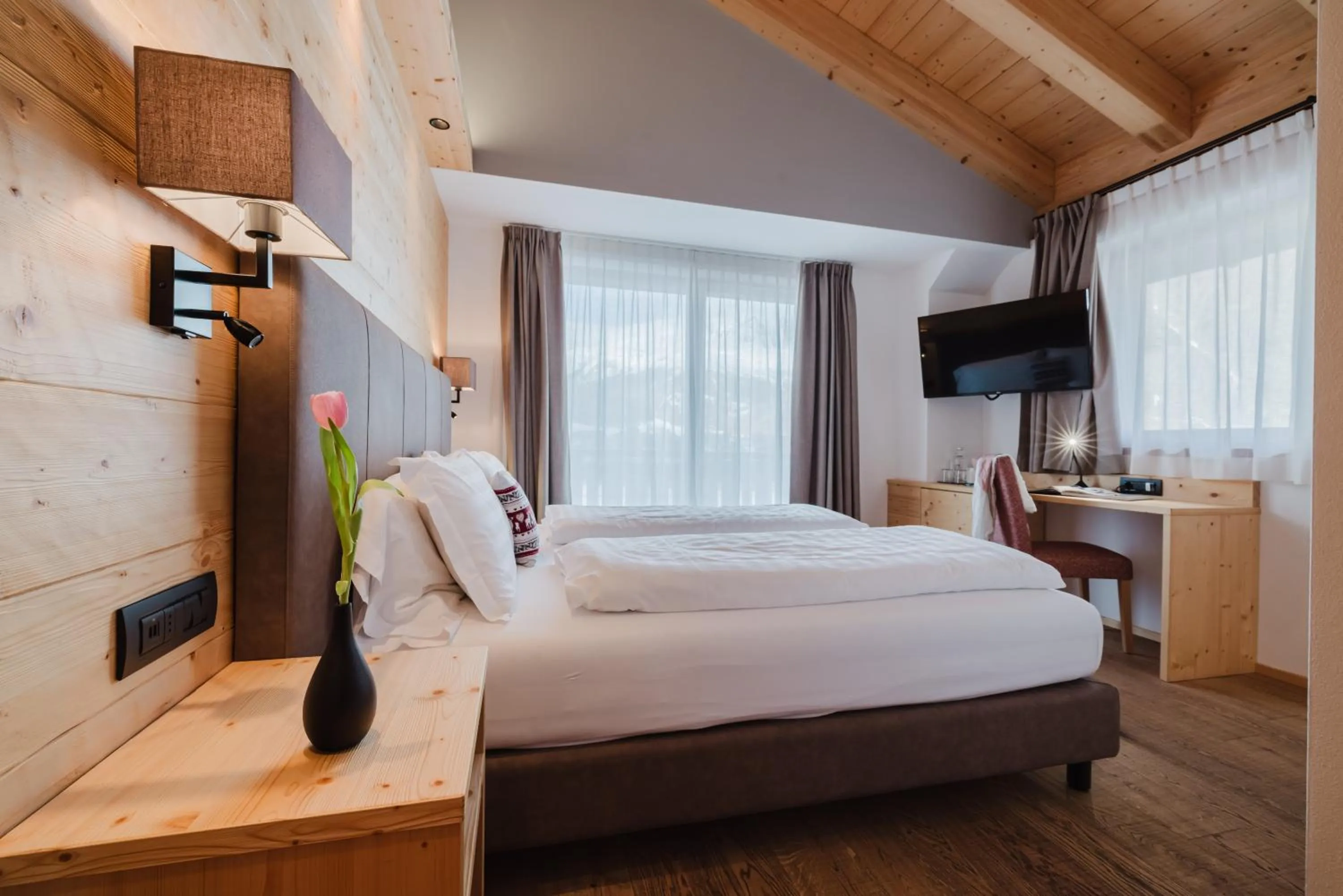 TV and multimedia, Bed in Hotel Li Anta Rossa - Adults Only