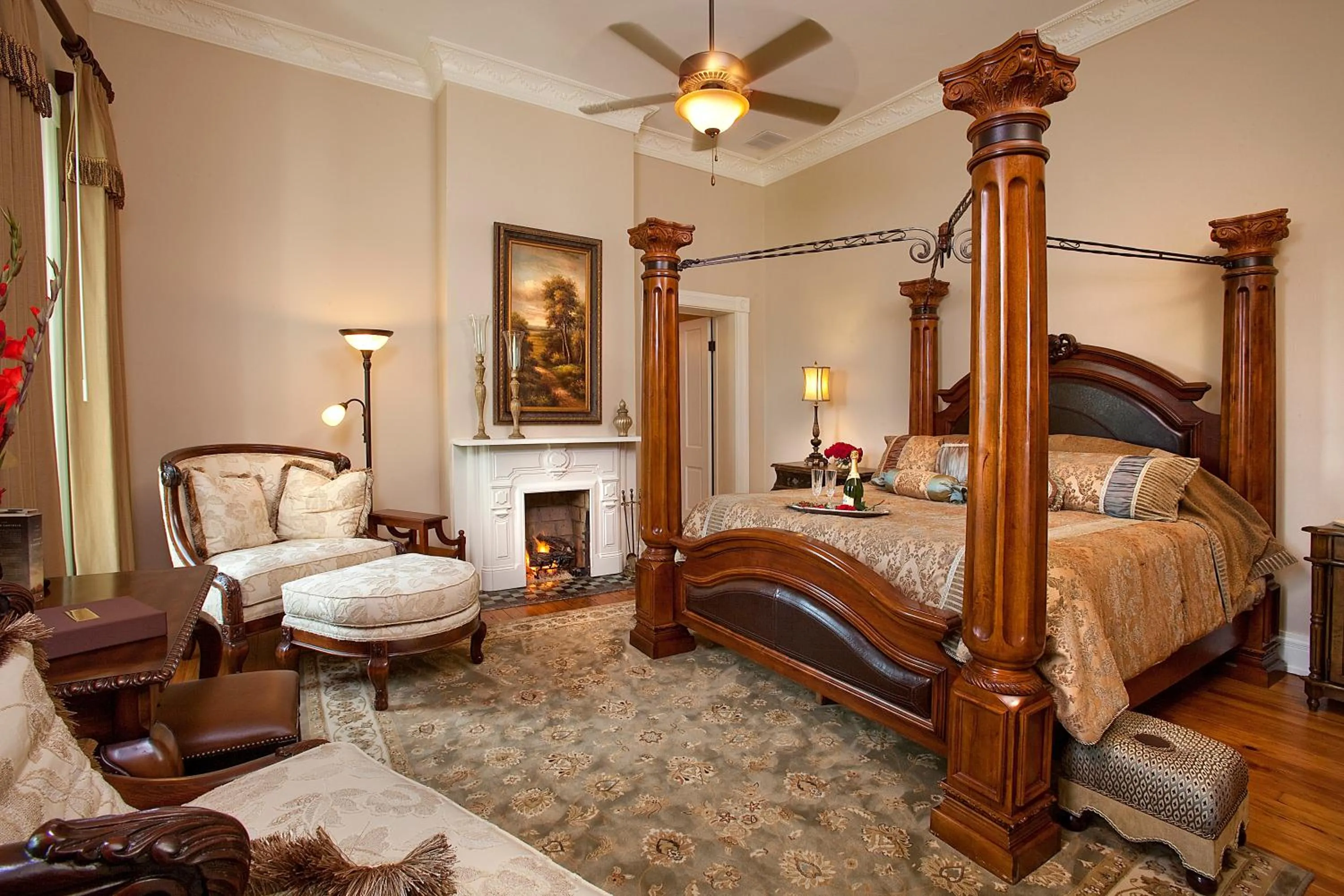Photo of the whole room, Bed in Riverside Inn Bed and Breakfast