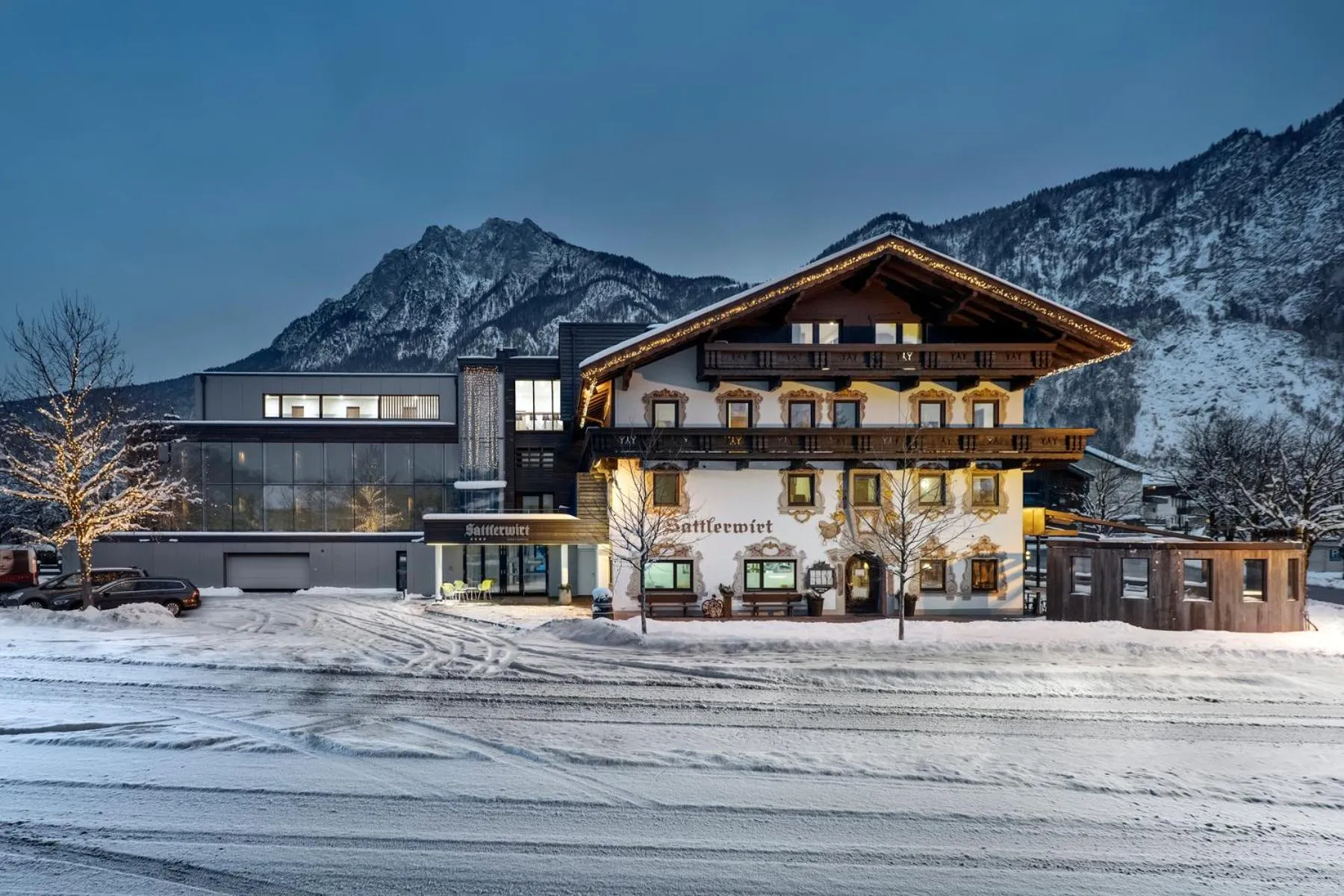 Property building in Hotel Wirtshaus Sattlerwirt