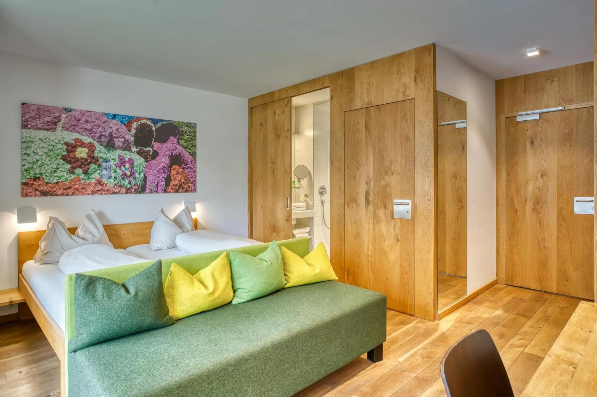 Photo of the whole room in Hotel Wirtshaus Sattlerwirt