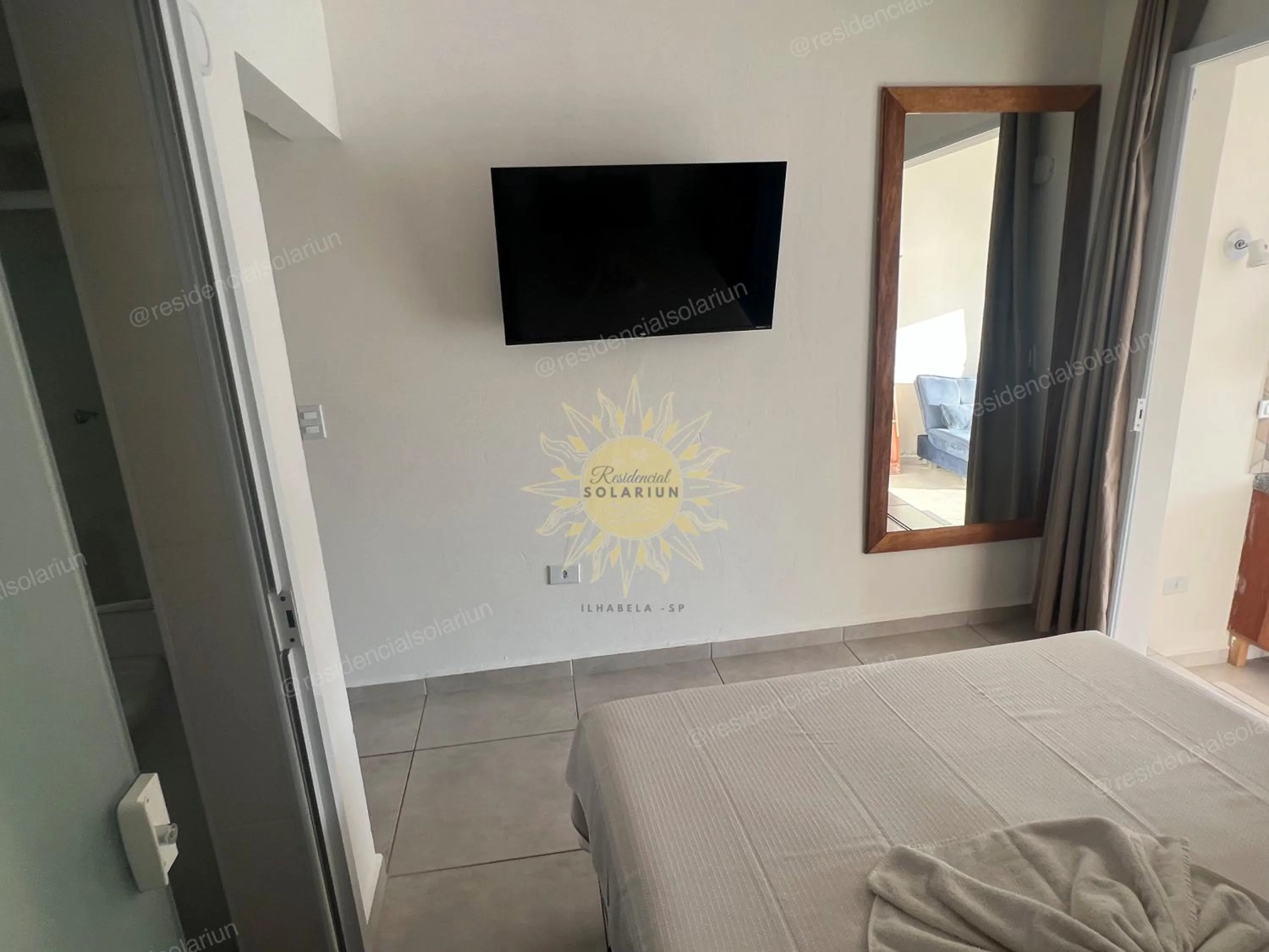 Bed in Residencial Solariun Ilhabela