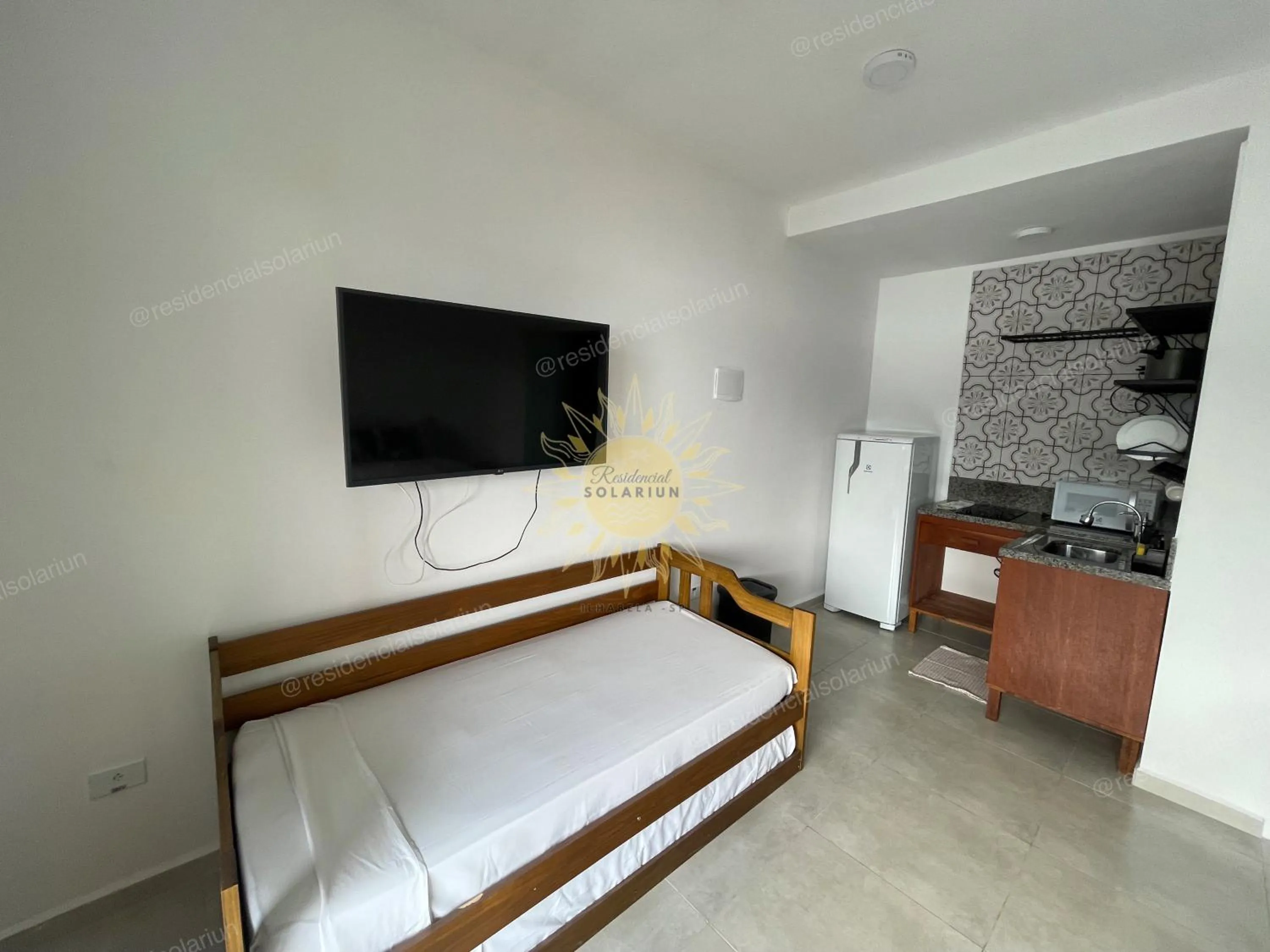 Bed in Residencial Solariun Ilhabela