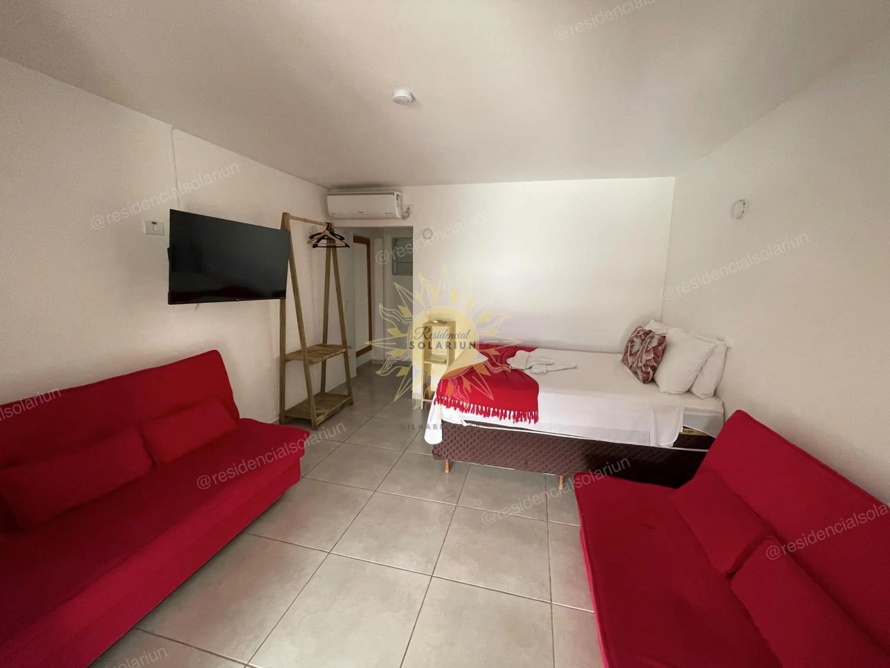 Bed in Residencial Solariun Ilhabela