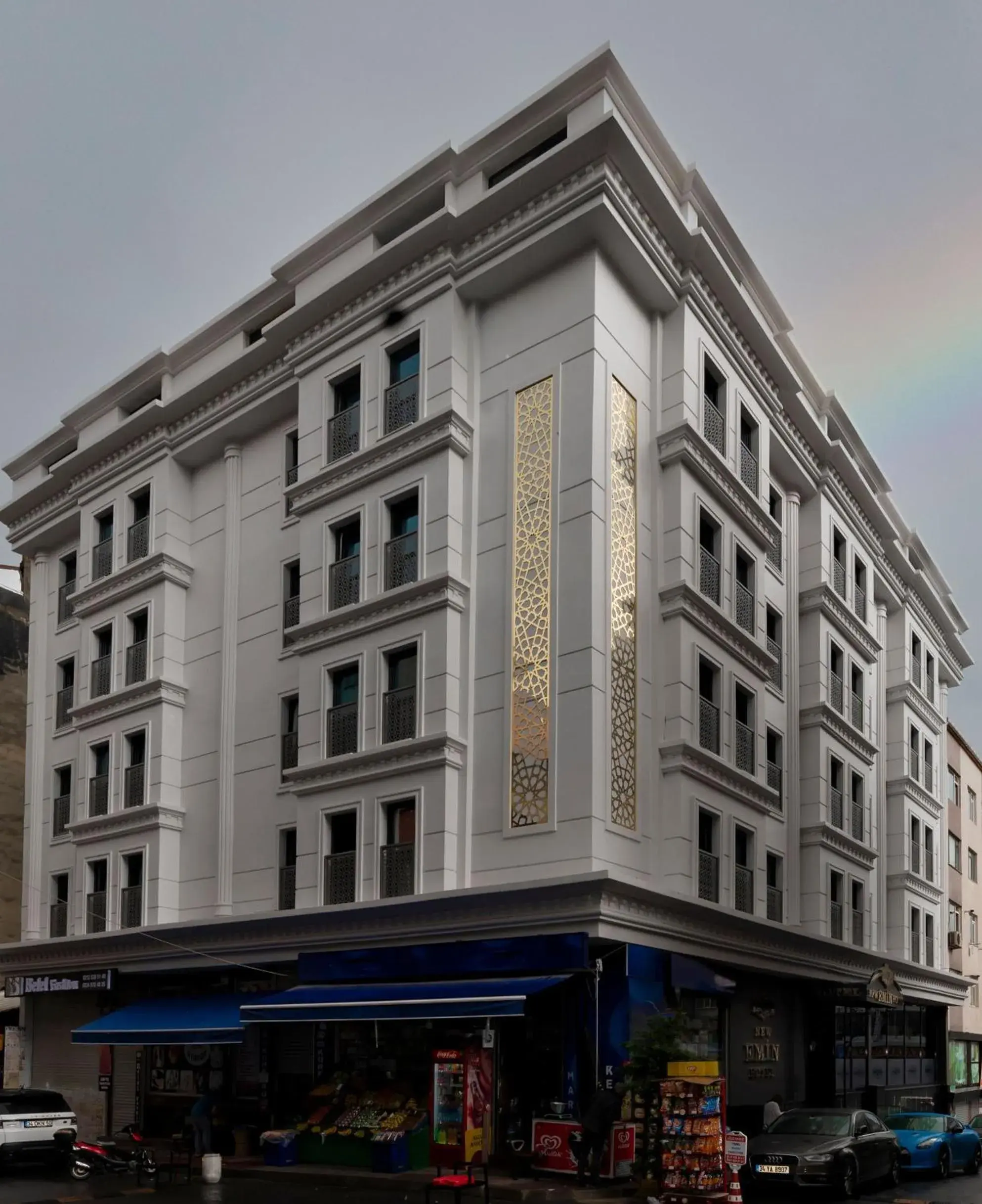 Property building in New Emin Hotel Property building in New Emin Hotel