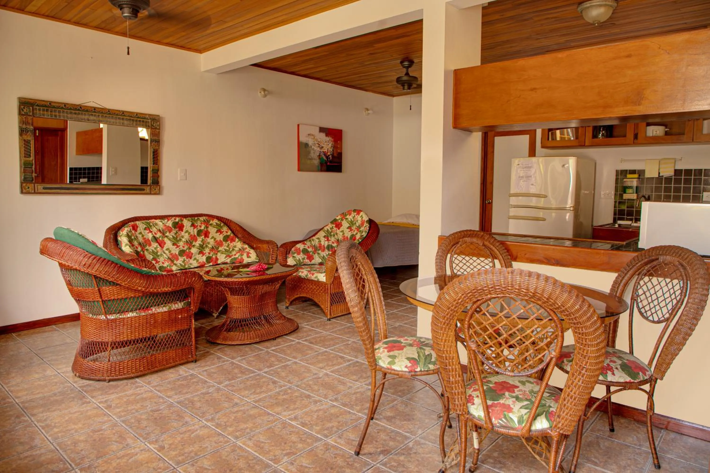 Apartotel Girasol